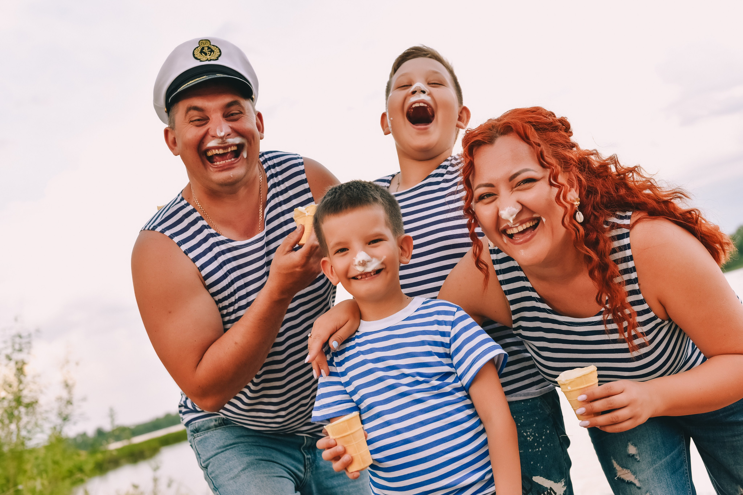 Морячки и морячка (Семья Валентины)