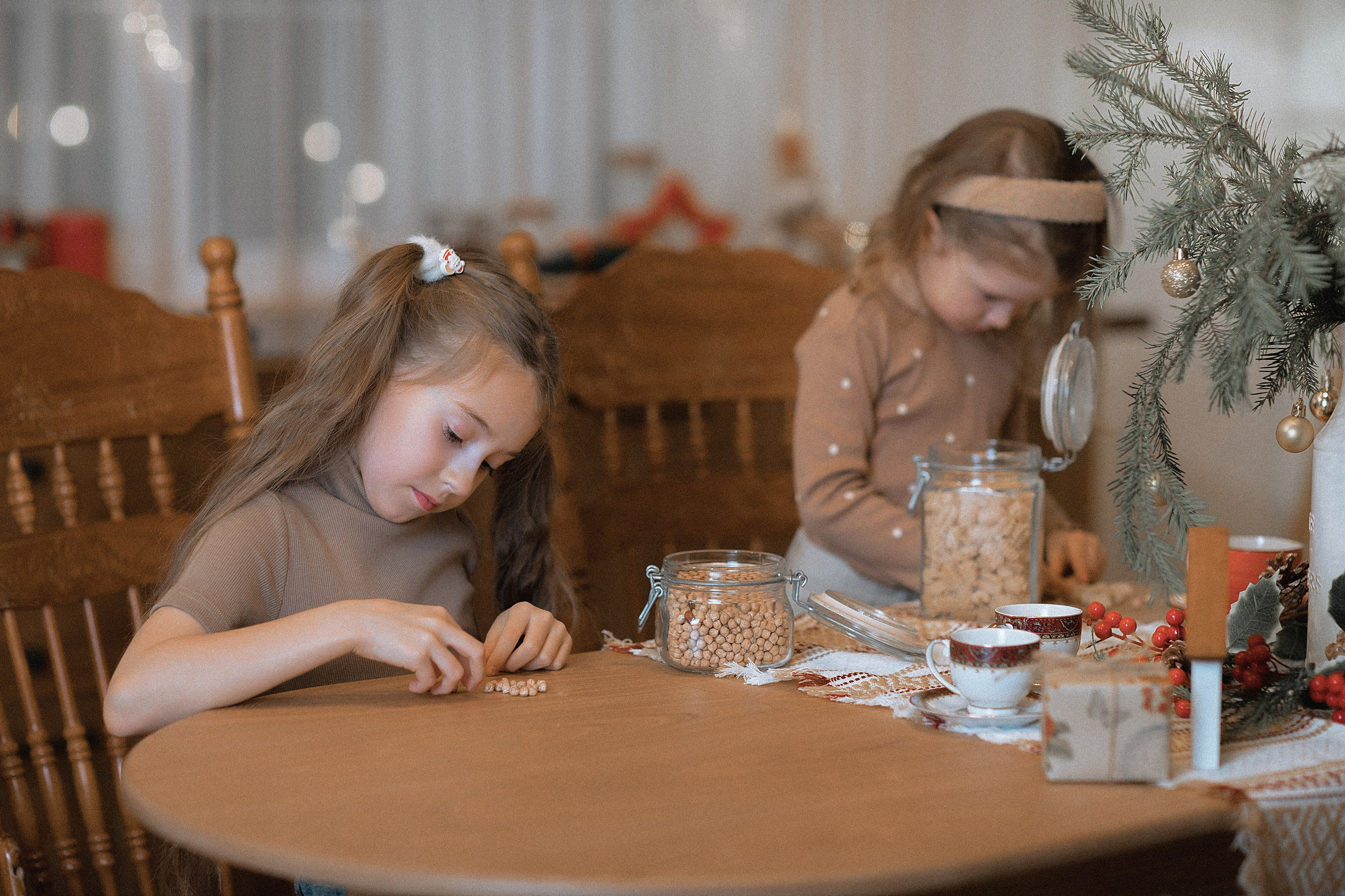 Две сестренки. Photographer Helen Shabalina