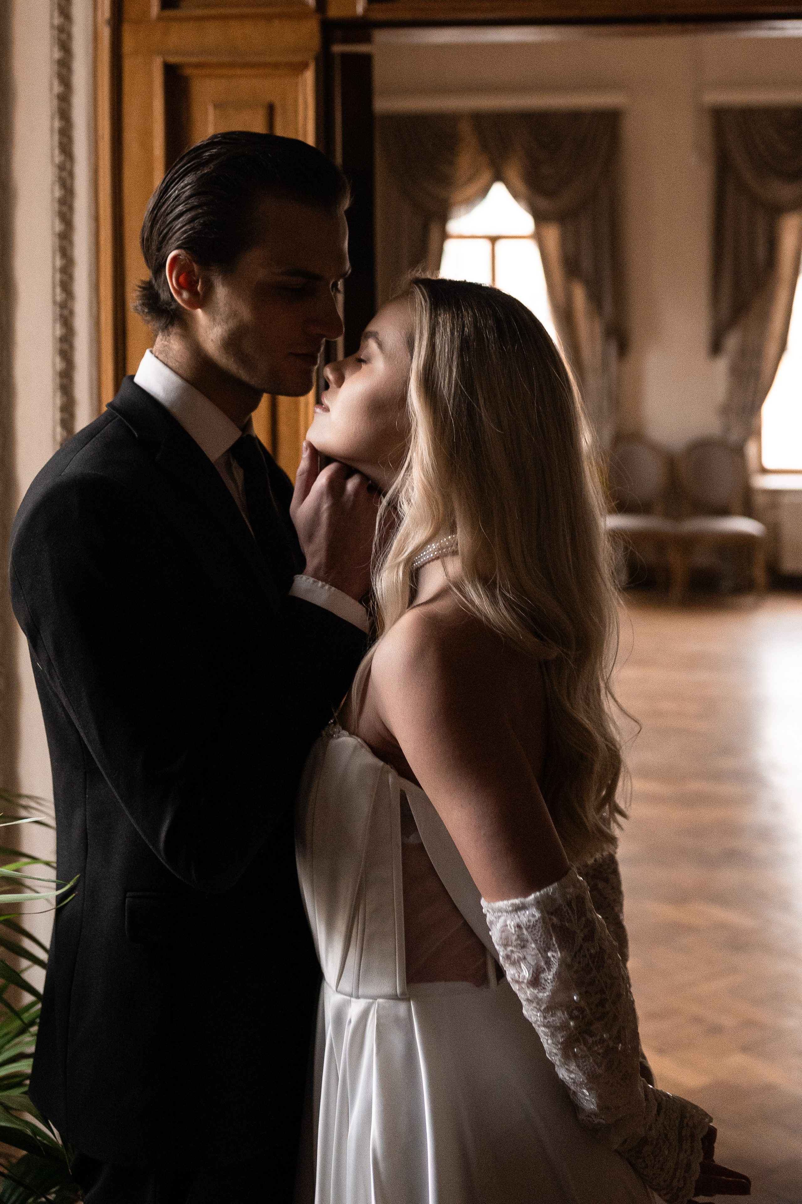 Свадебная фотосессия в&nbsp;Пушкинской библиотеке в&nbsp;Москве, регистрация брака библиотека- читальня Пушкина, библиотека Пушкина церемония, адрес счастья библиотека Пушкина, фотограф Москва на&nbsp;регистрацию