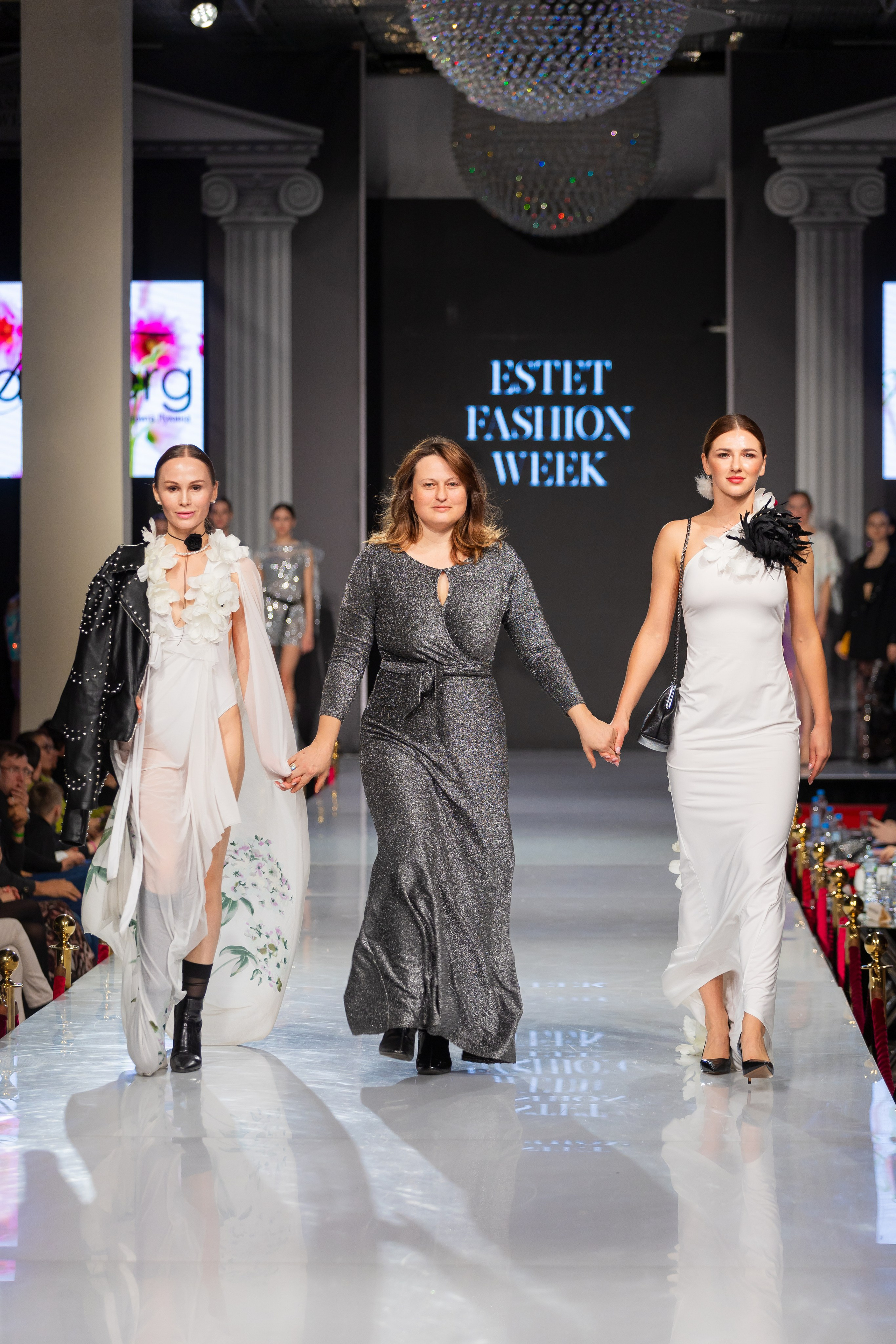 Estet Fashion Week. Photomantis