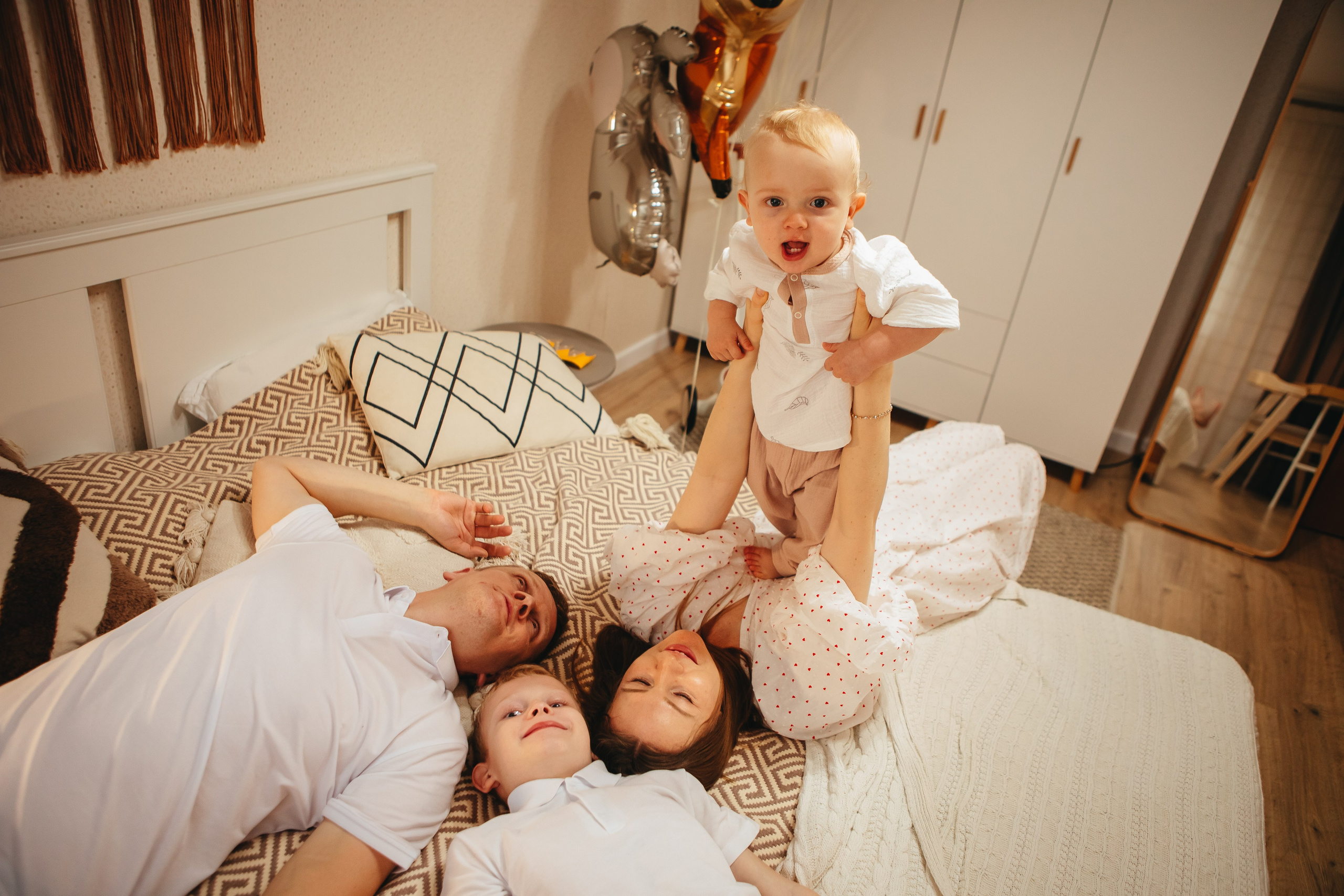 Домашняя День Рождение. Семейный и свадебный фотограф Сочи Адлер Сириус Красная поляна