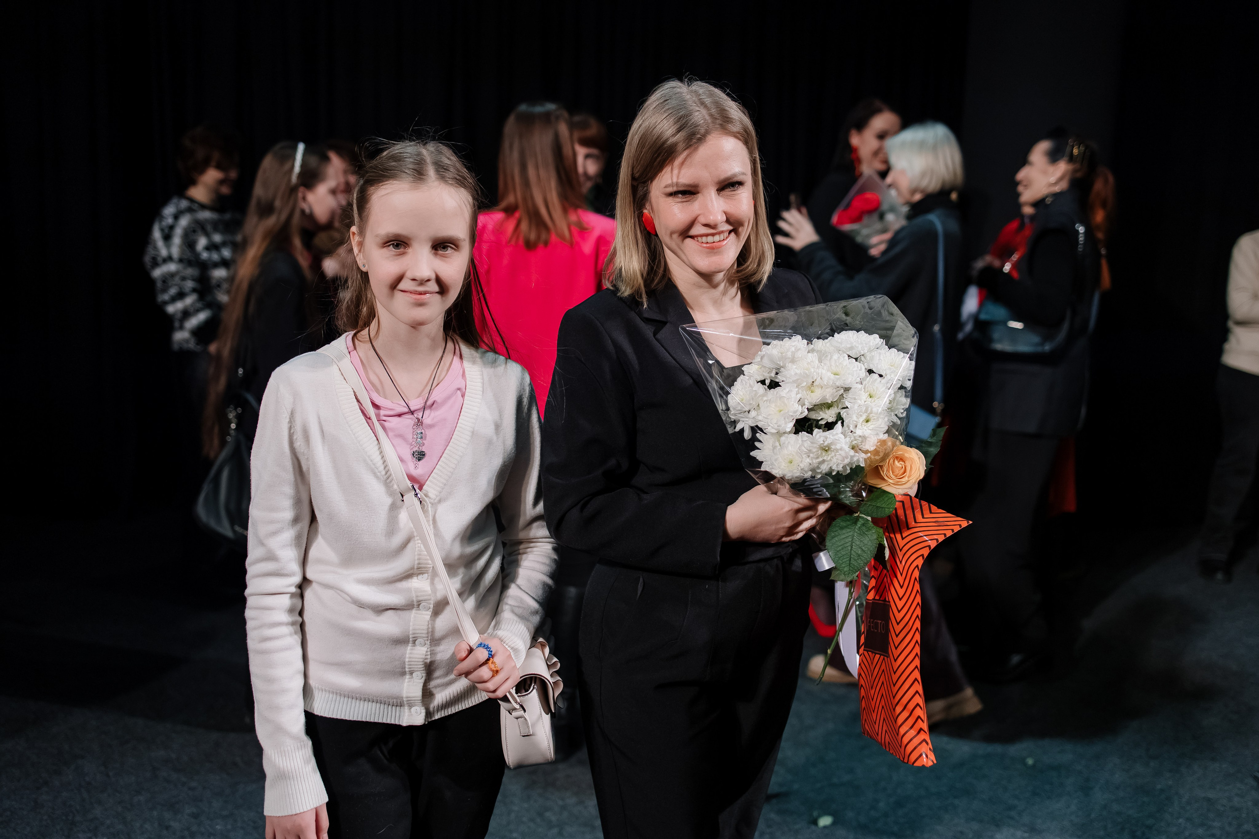 Спектакль. Свадебный фотограф