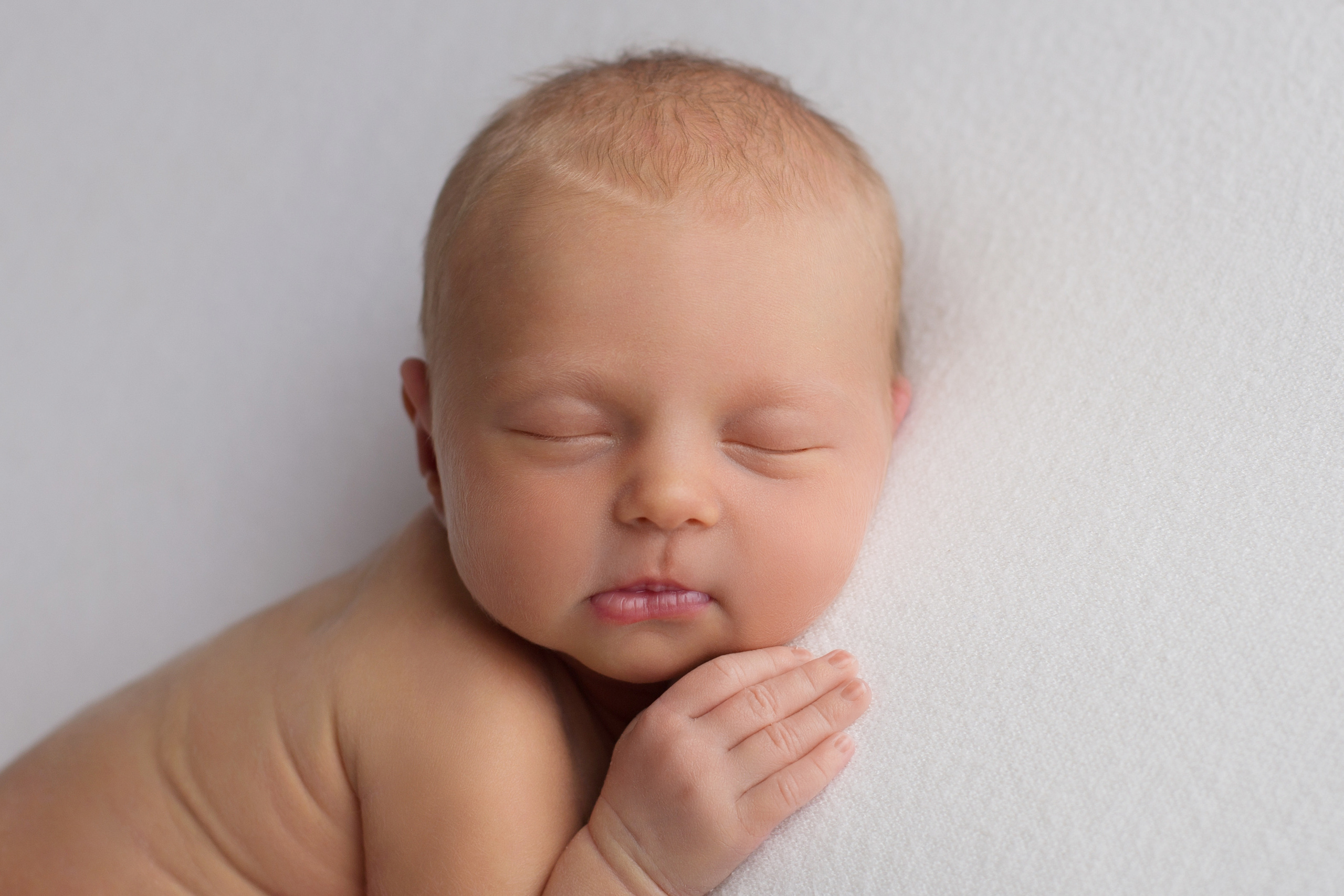 Фотосессия newborn (малыши). Фотограф новорожденных Ростов-на-Дону