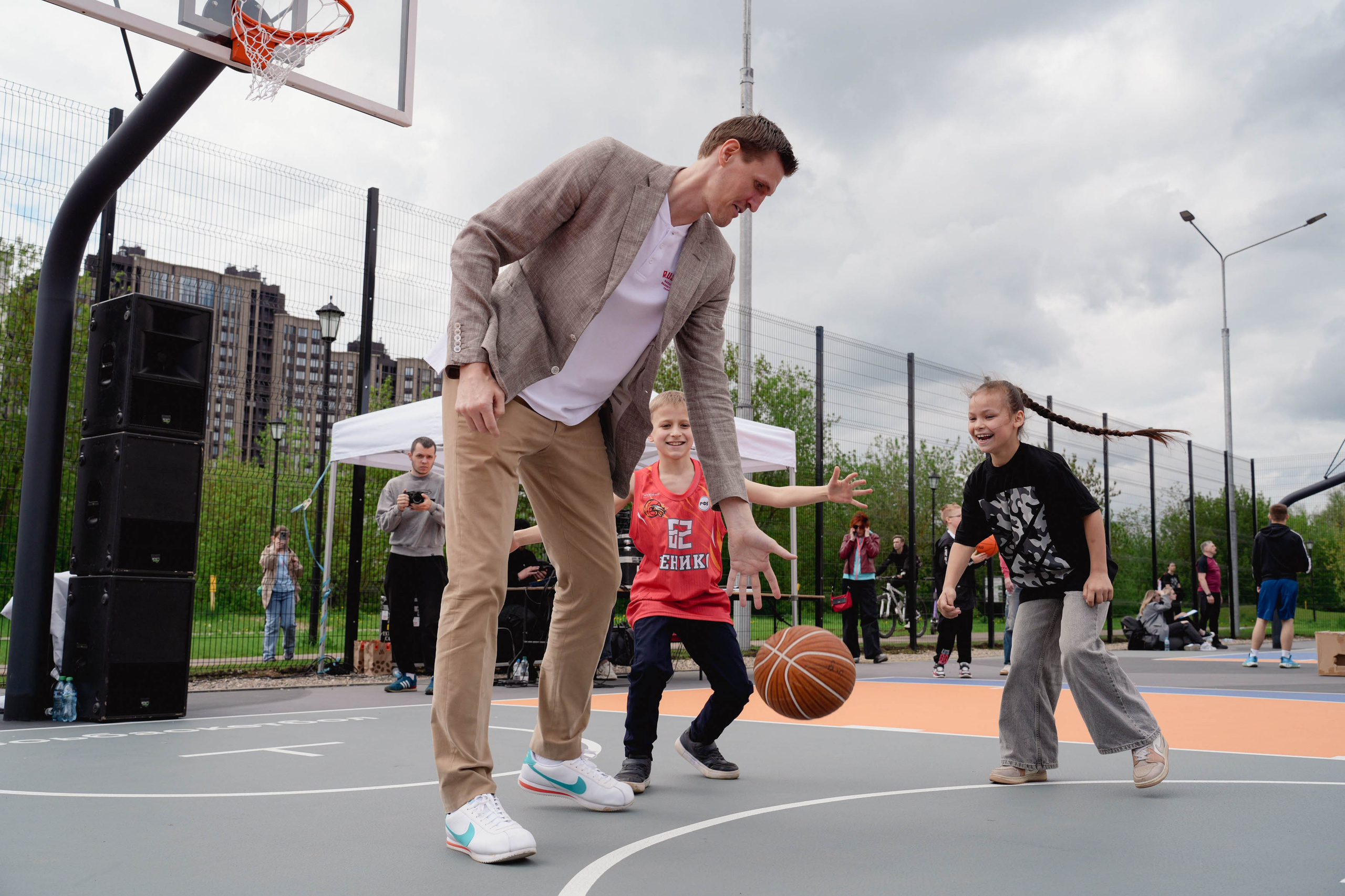 Открытие Центра уличного баскетбола. Спортивный и репортажный фотограф в Иваново Сергей Силкин