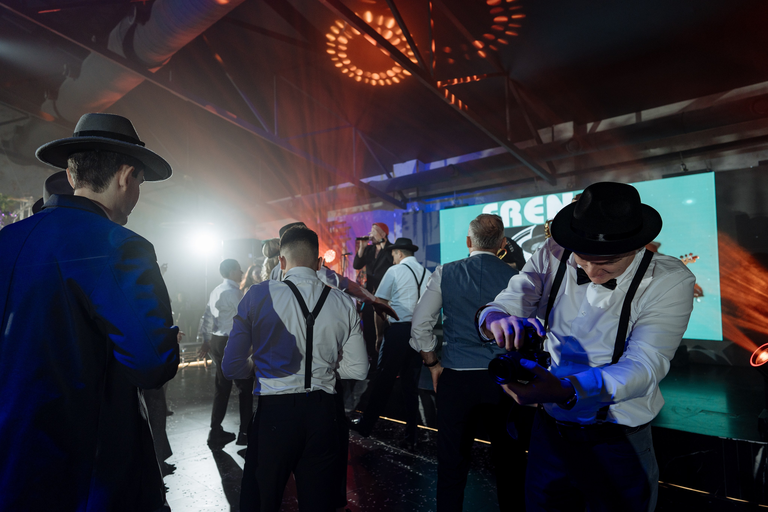 Альбион Тур