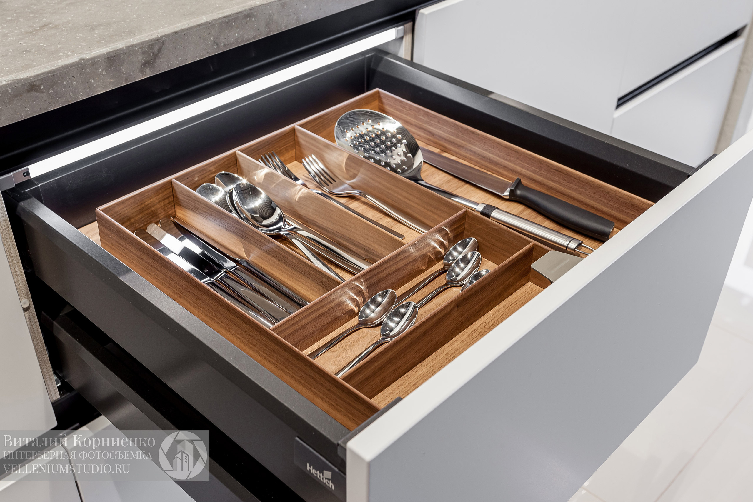 Фотосъемка салона кухонной мебели Мария в Краснодаре. Интерьерный фотограф Краснодар: профессионально по доступным ценам