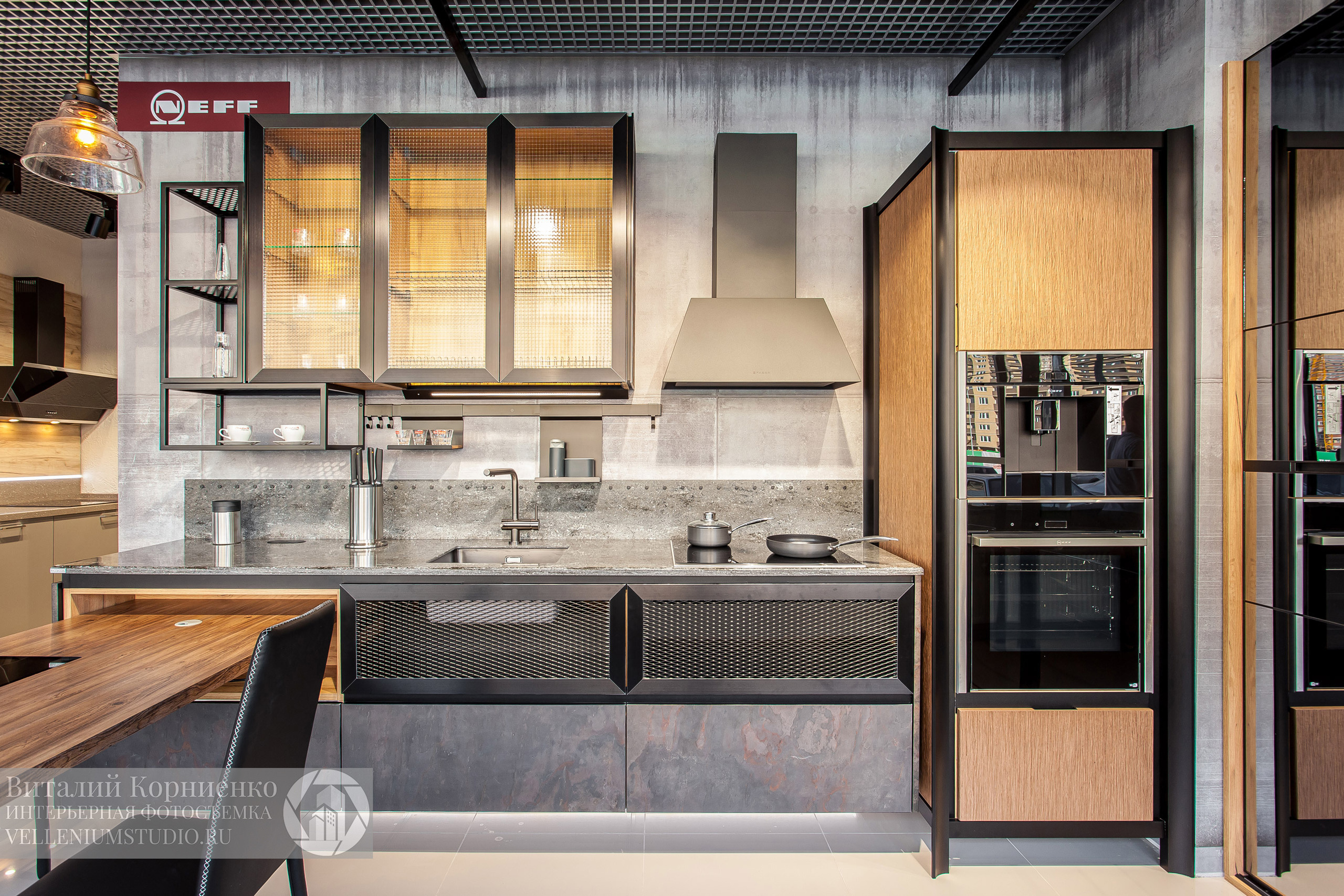 Фотосъемка кухни в салоне мебели. Интерьерный фотограф Краснодар: профессионально по доступным ценам