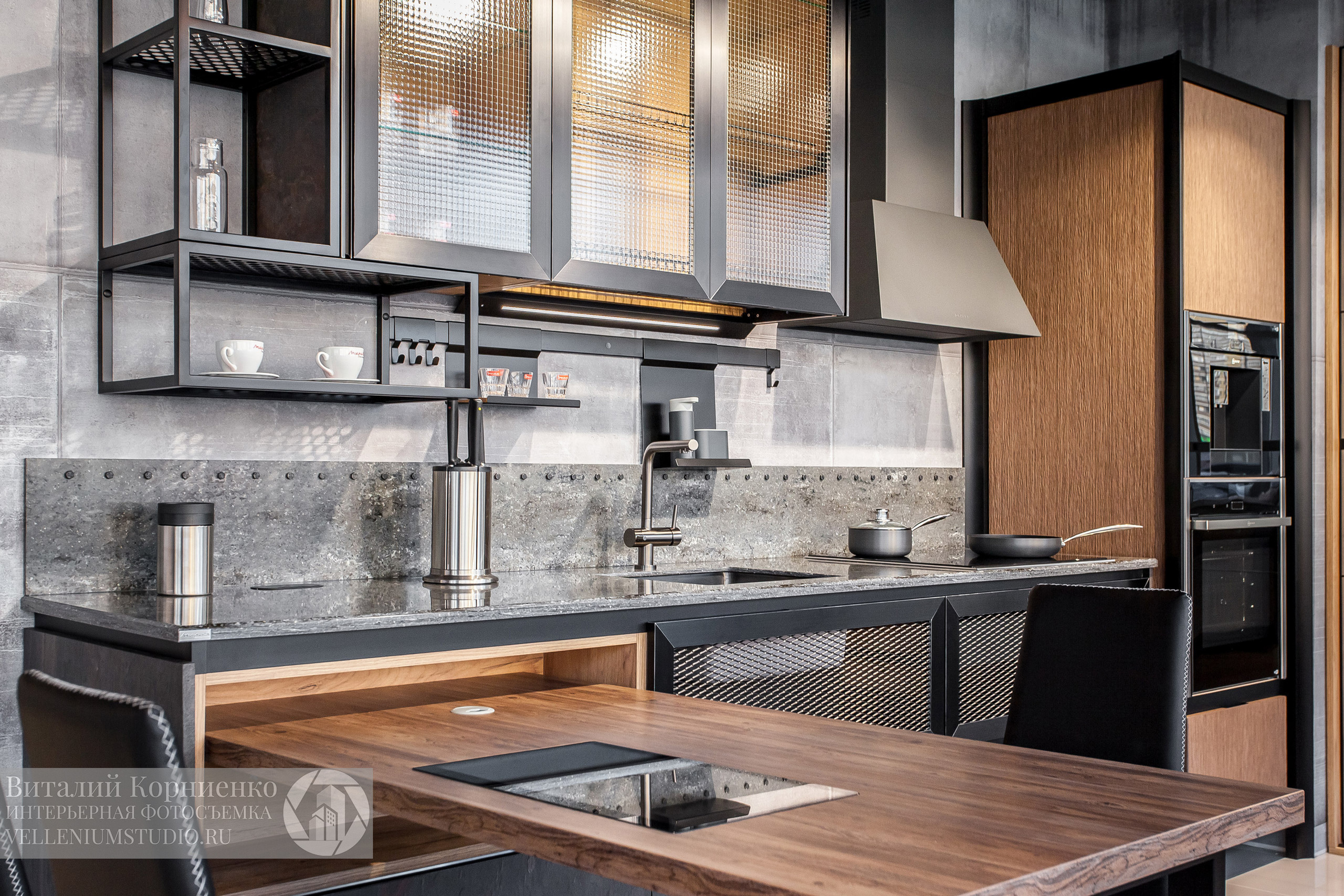 Фотосъемка кухни в салоне мебели. Интерьерный фотограф Краснодар: профессионально по доступным ценам