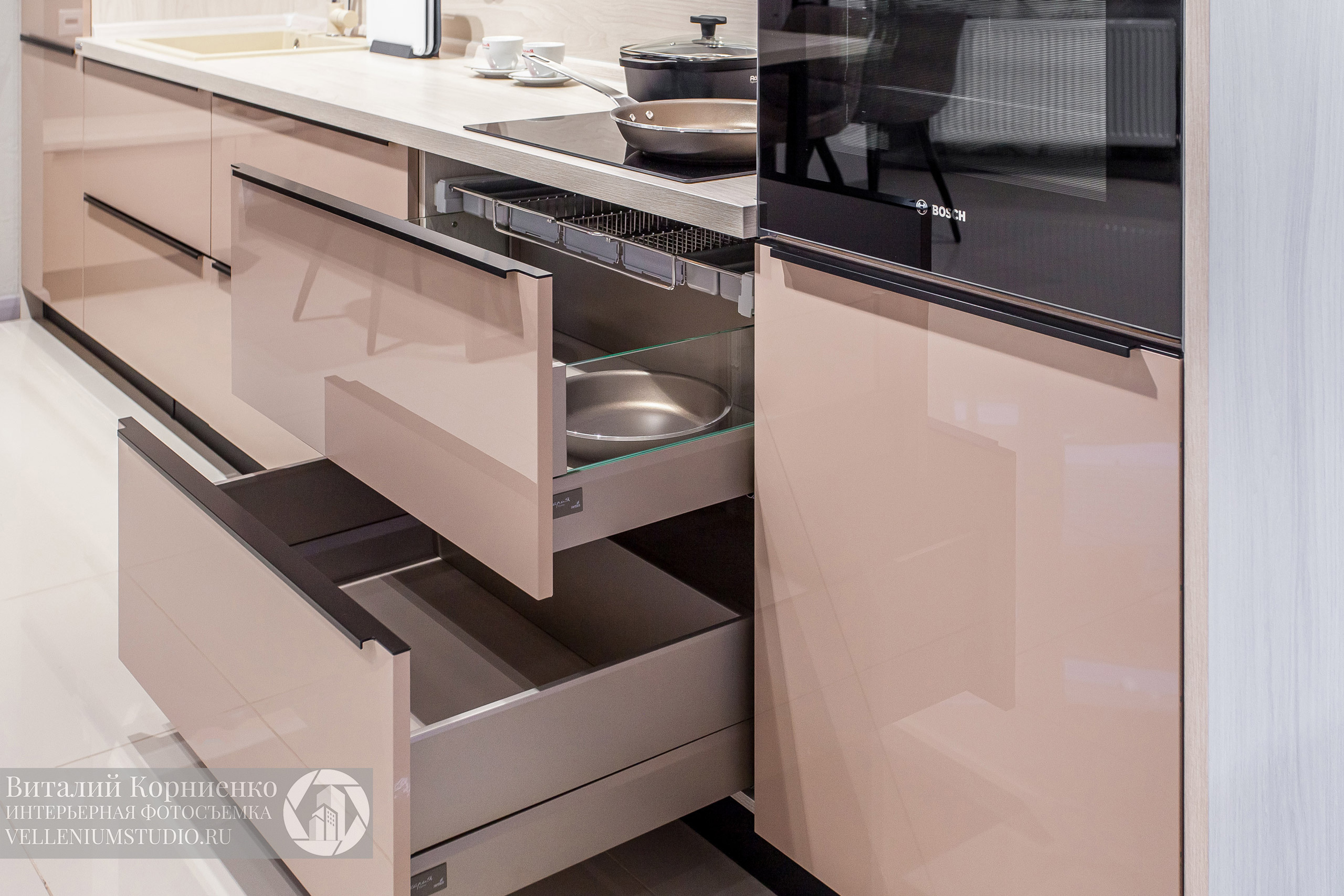 Фотосъемка салона кухонной мебели Мария в Краснодаре. Интерьерный фотограф Краснодар: профессионально по доступным ценам