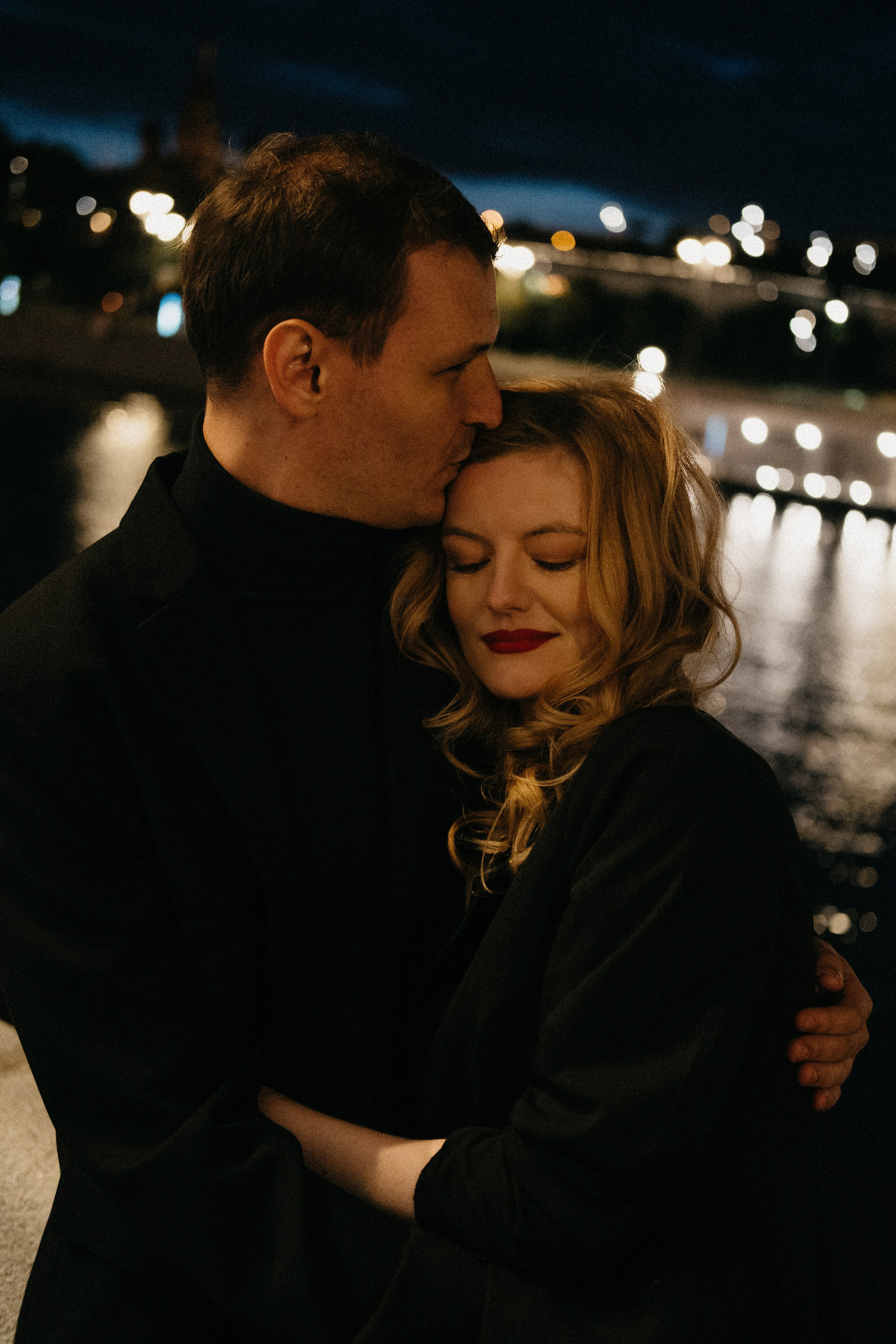 По ночному городу. Свадебный фотограф Александра Тюлякова