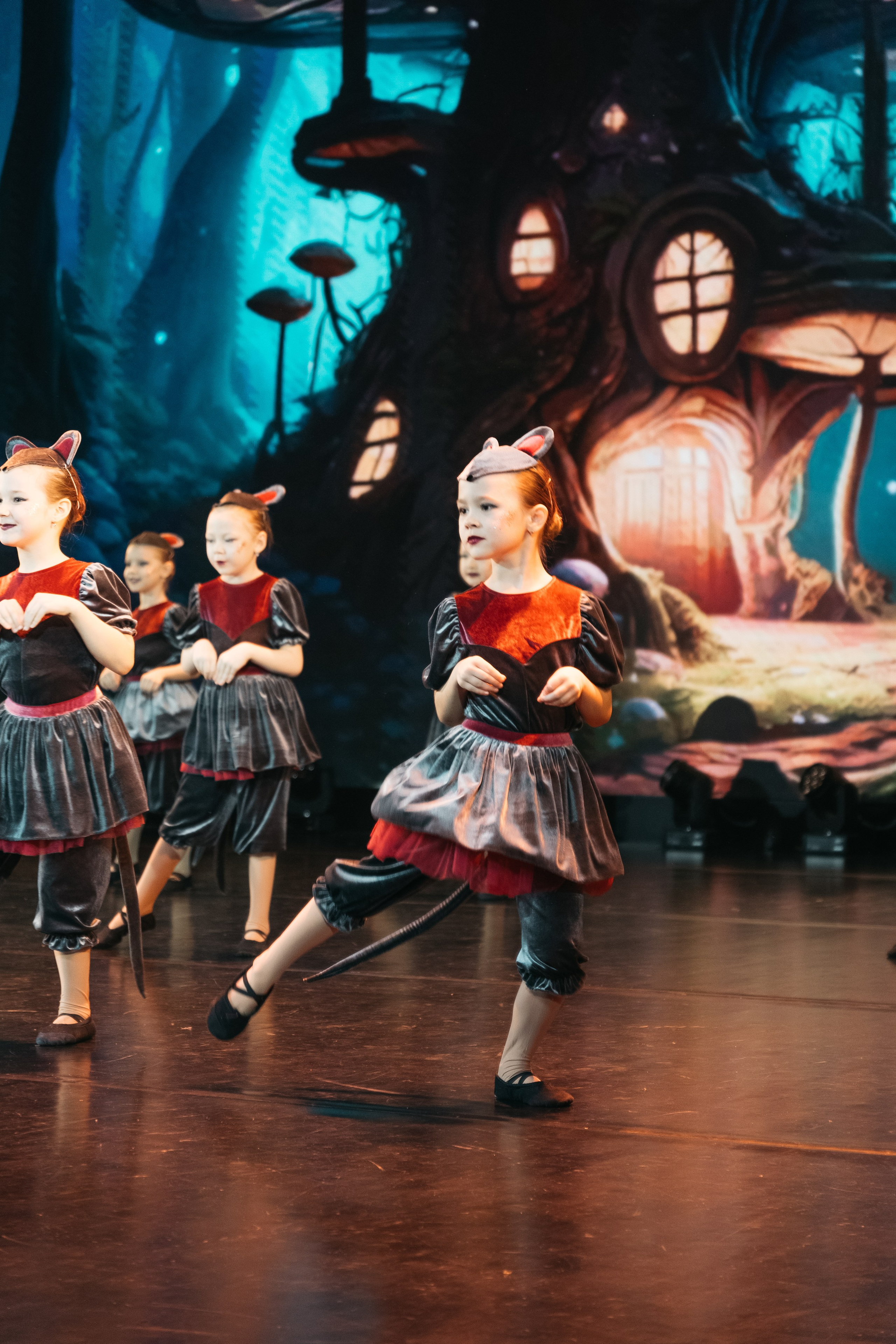 СурГУ 23.12.23. Репортажный и свадебный фотограф в Сургуте