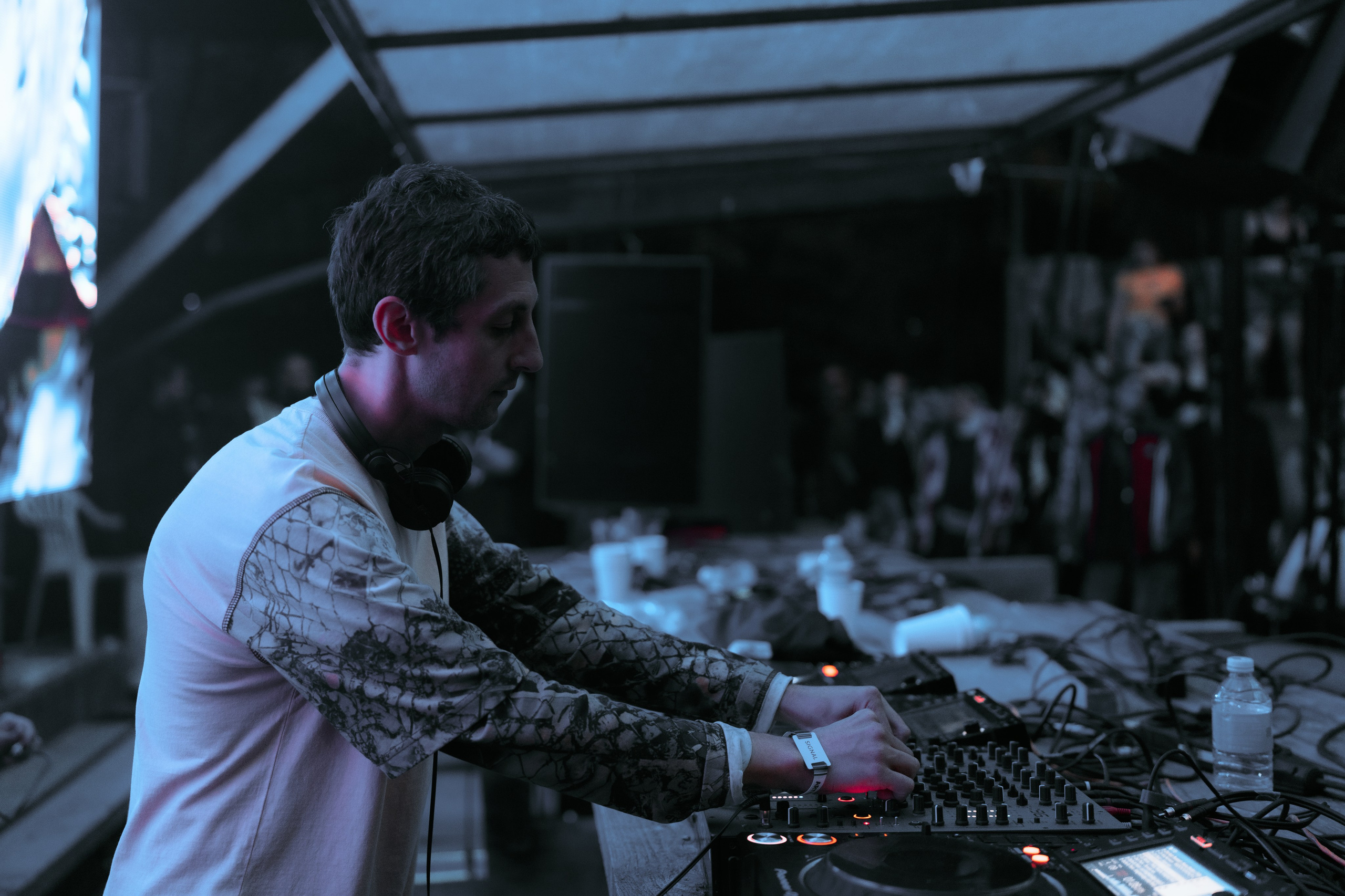 Signal 2024. @tomrus: Рустам Шагиморданов — фотограф