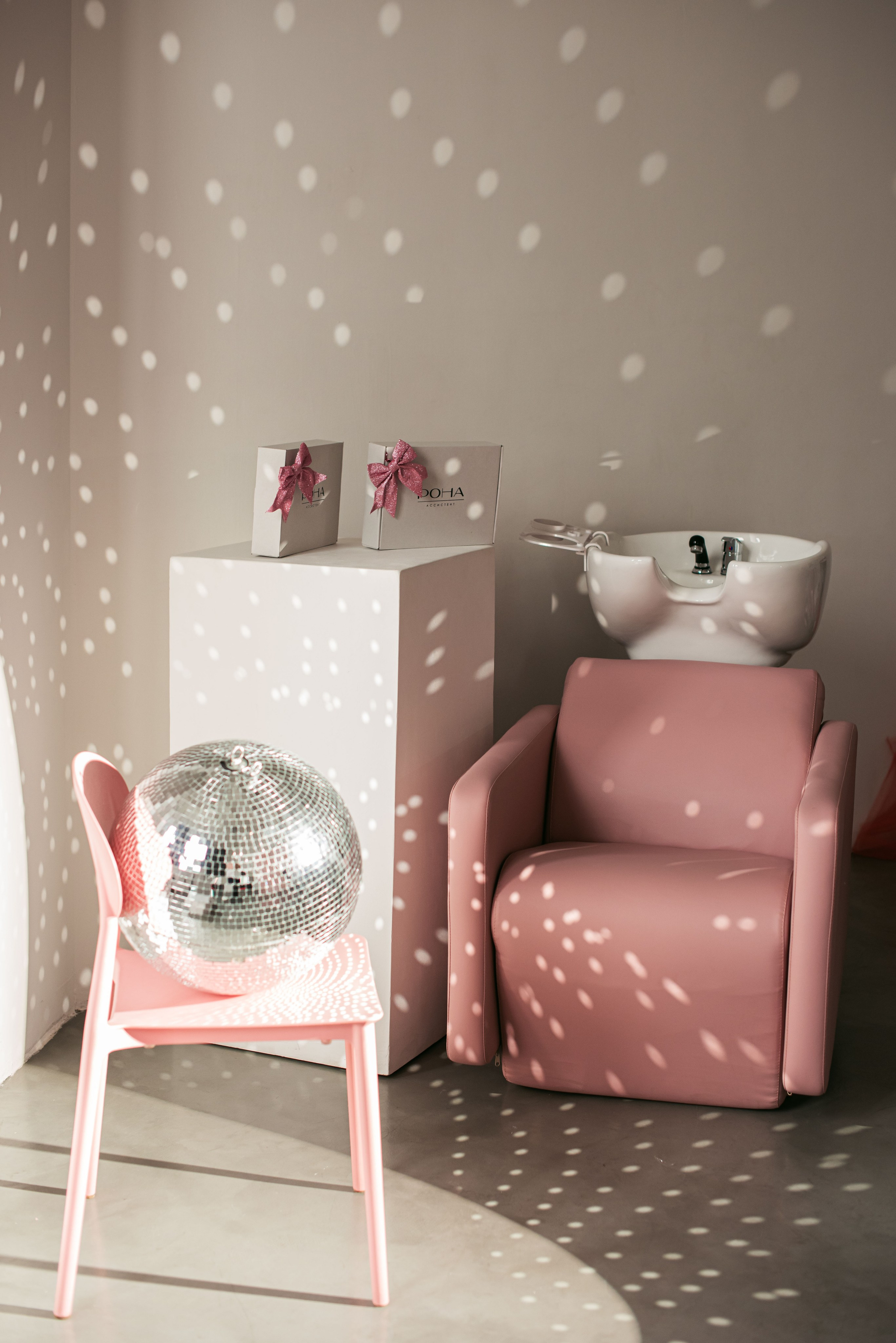 Съемка для бренда РОНА в студии. Женский фотограф в Москве и МО