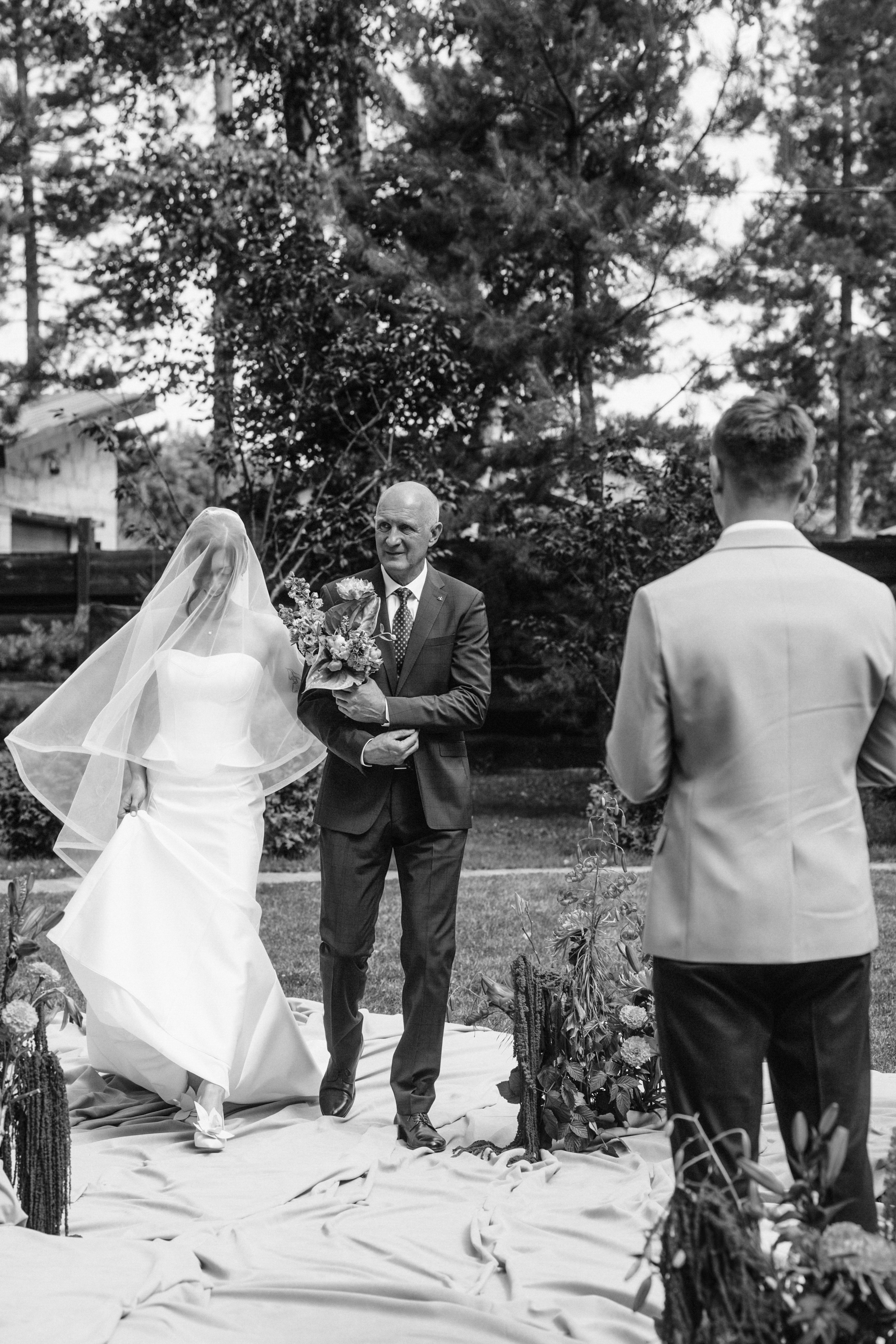 Жара, июнь. Свадебный фотограф Саша Базенко