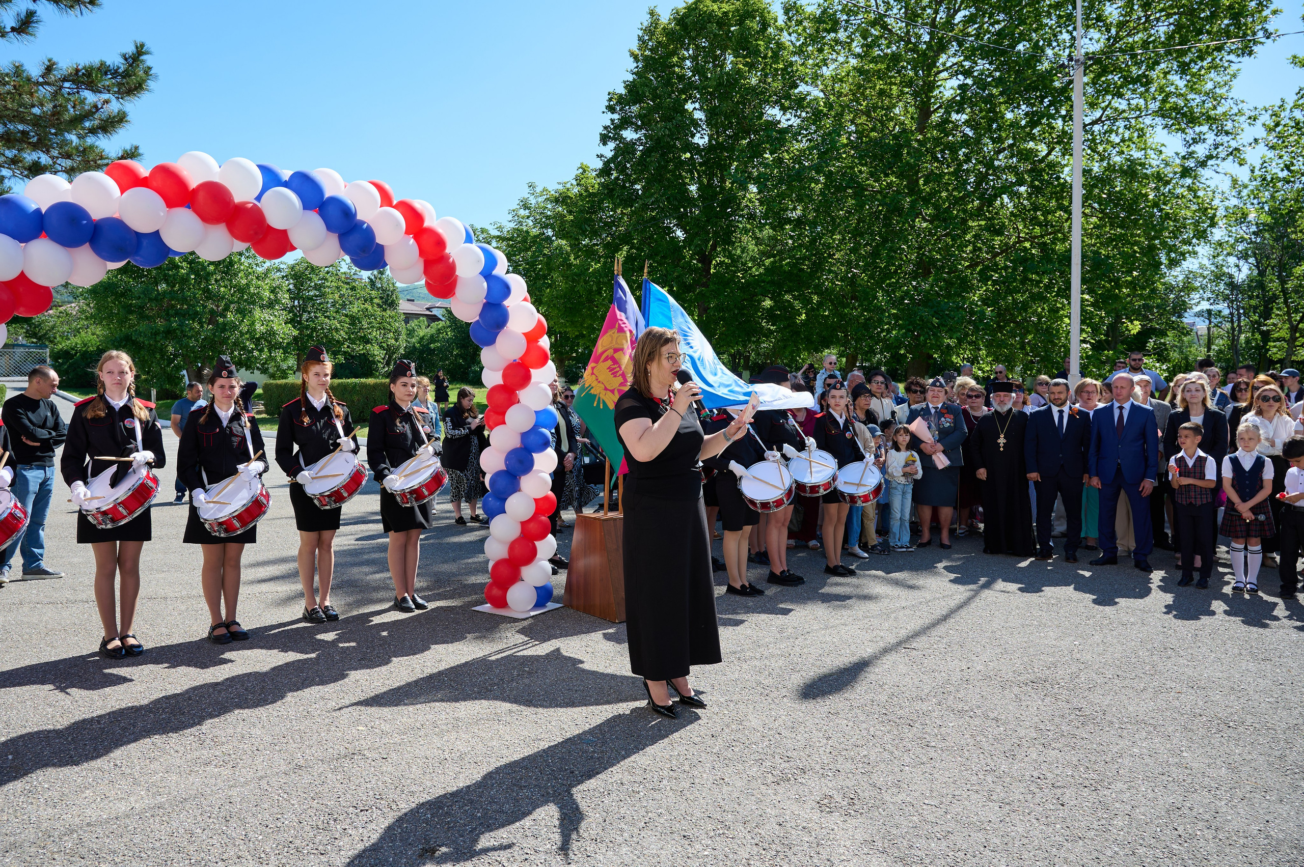 Последний звонок. Жизнь курорта Кабардинка в фотографиях