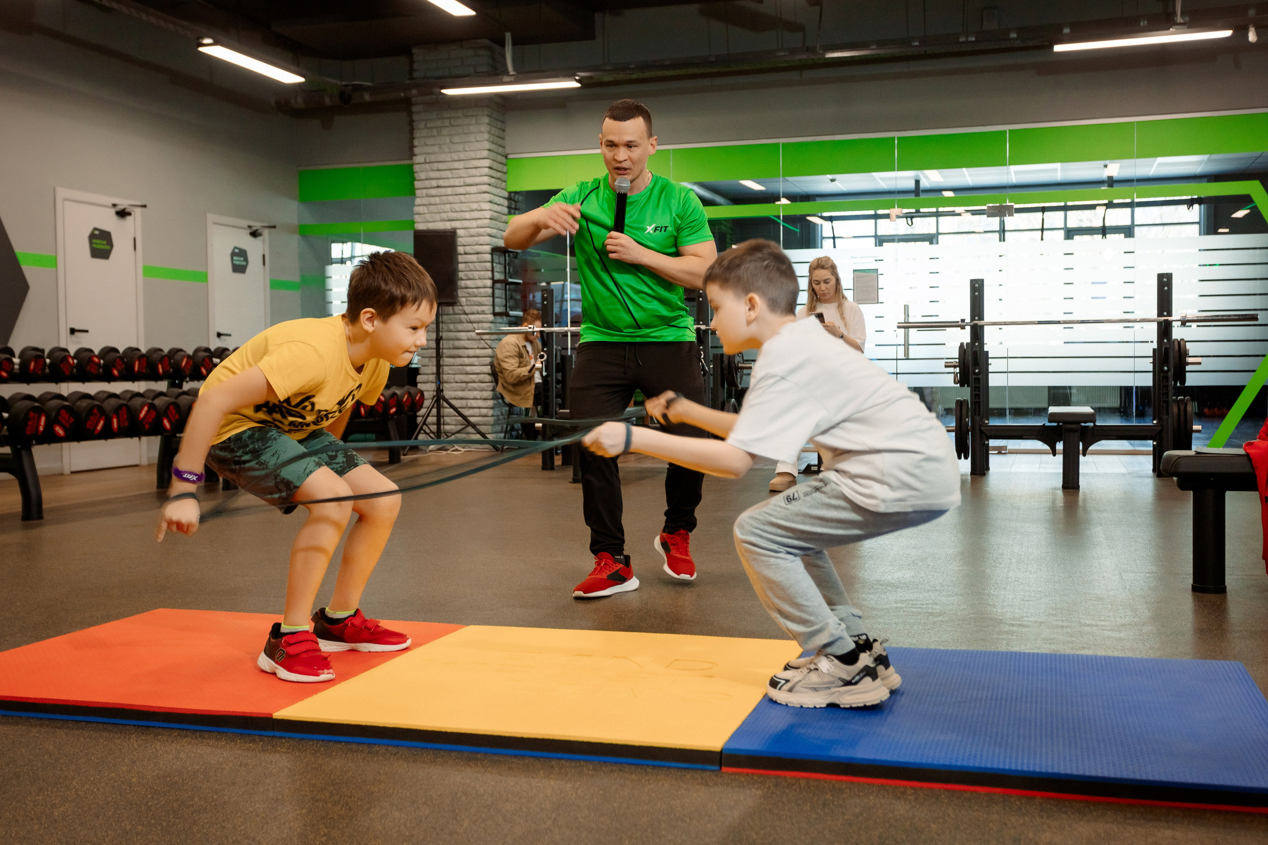 РЕПОРТАЖ: ФИТНЕСС-КЛУБ X-FIT. Профессиональный фотограф в Ижевске Леша Петров