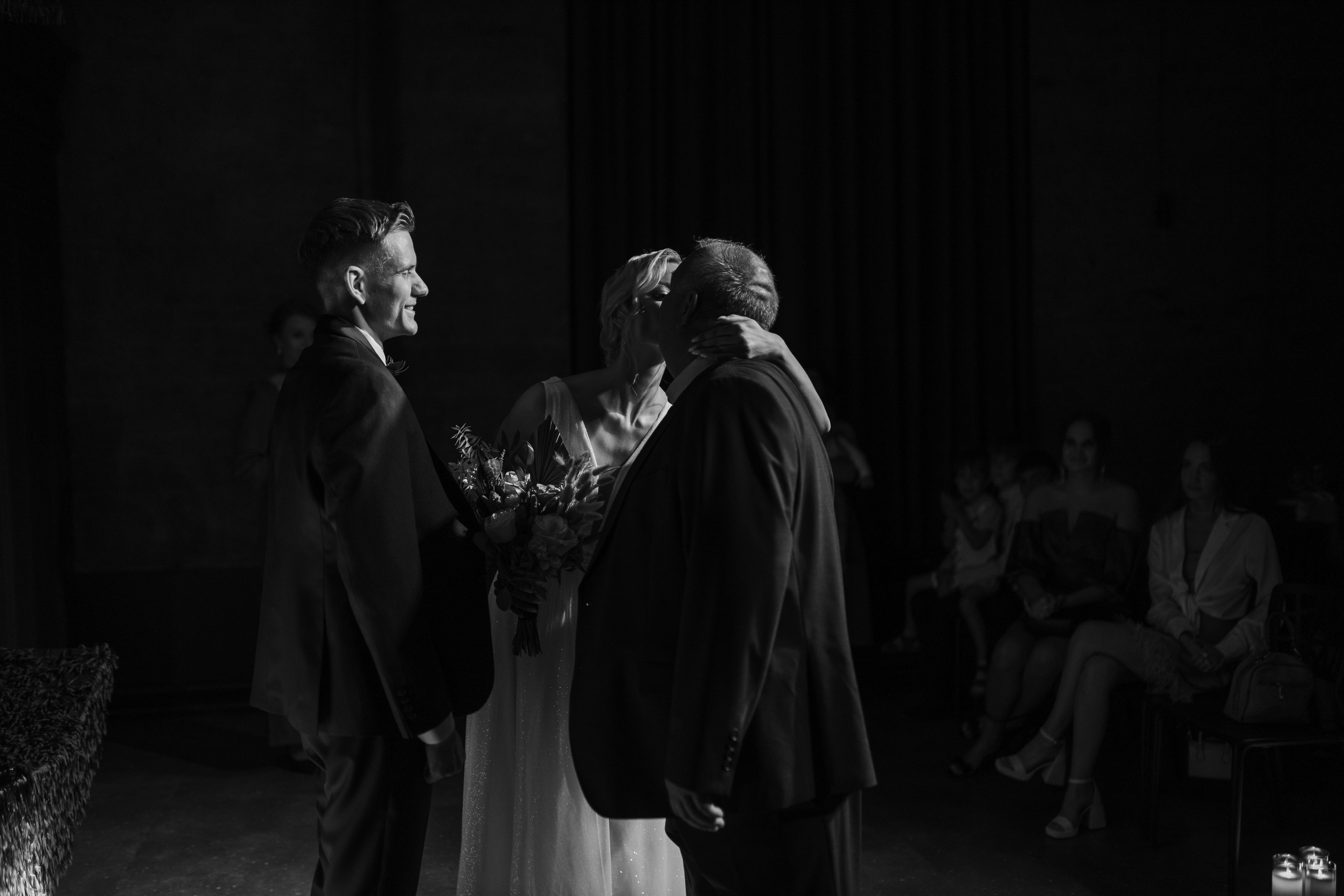 Выше только любовь. Свадебный фотограф-видеограф в Красноярске Евгений Константинопольский