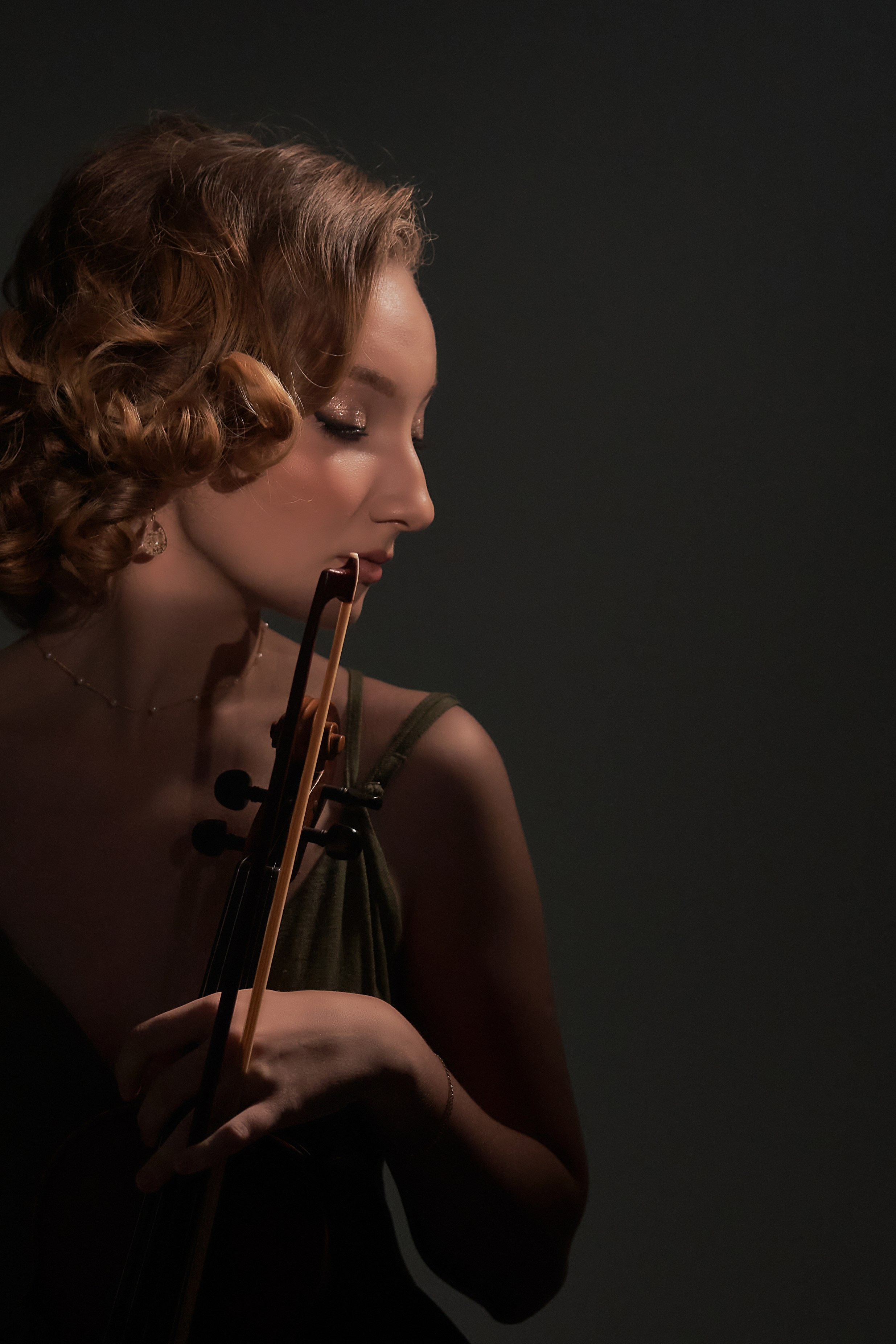 Портретная съёмка в студии на циклораме. Мартазова Екатерина фотограф. Екатеринбург