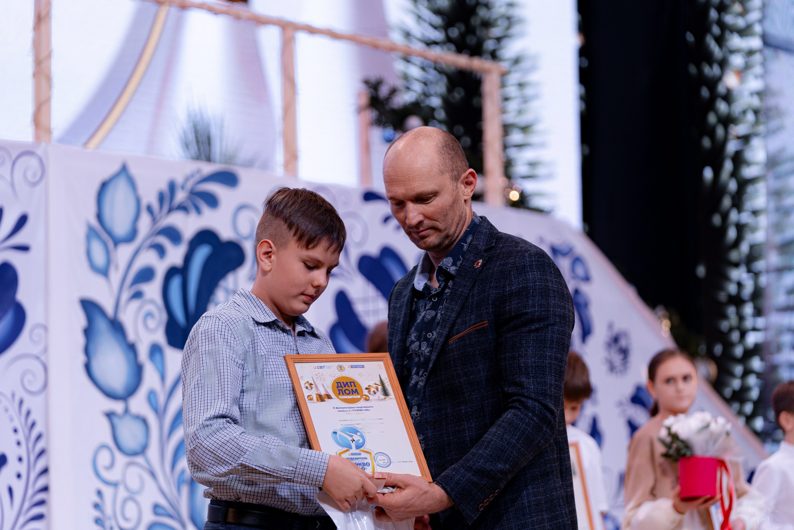 Ёлка. ФОТОГРАФ ИВАН НОВИКОВ | СТАВРОПОЛЬ