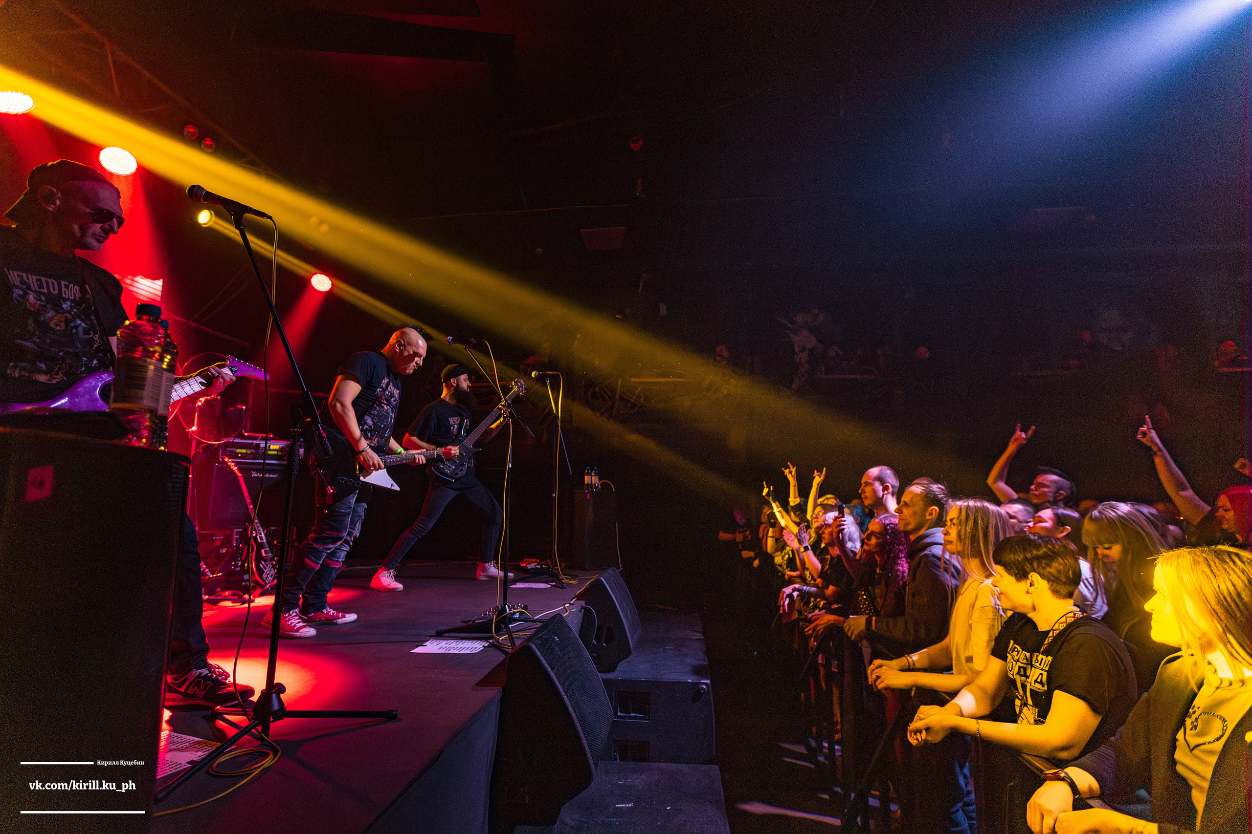 Концерт группы Бригадный подряд в клубе Нирвана, Екатеринбург. Репортажный фотограф Екатеринбург | Яркий, качественный репортаж | Концерты, клубы, репортаж, праздники, корпоративы