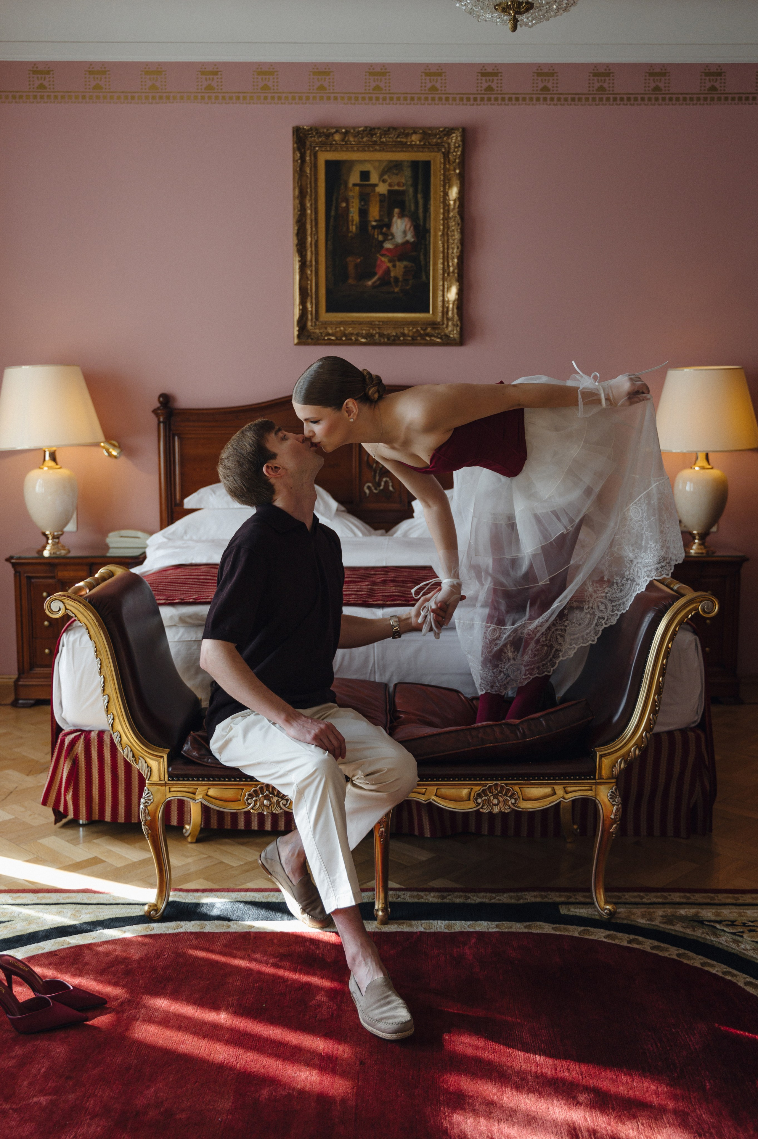 Дмитрий и Луиза. Гостиница Националь и ресторан Белуга. Свадебный фотограф Москва и Санкт-Петербург. Анастасия Чудина