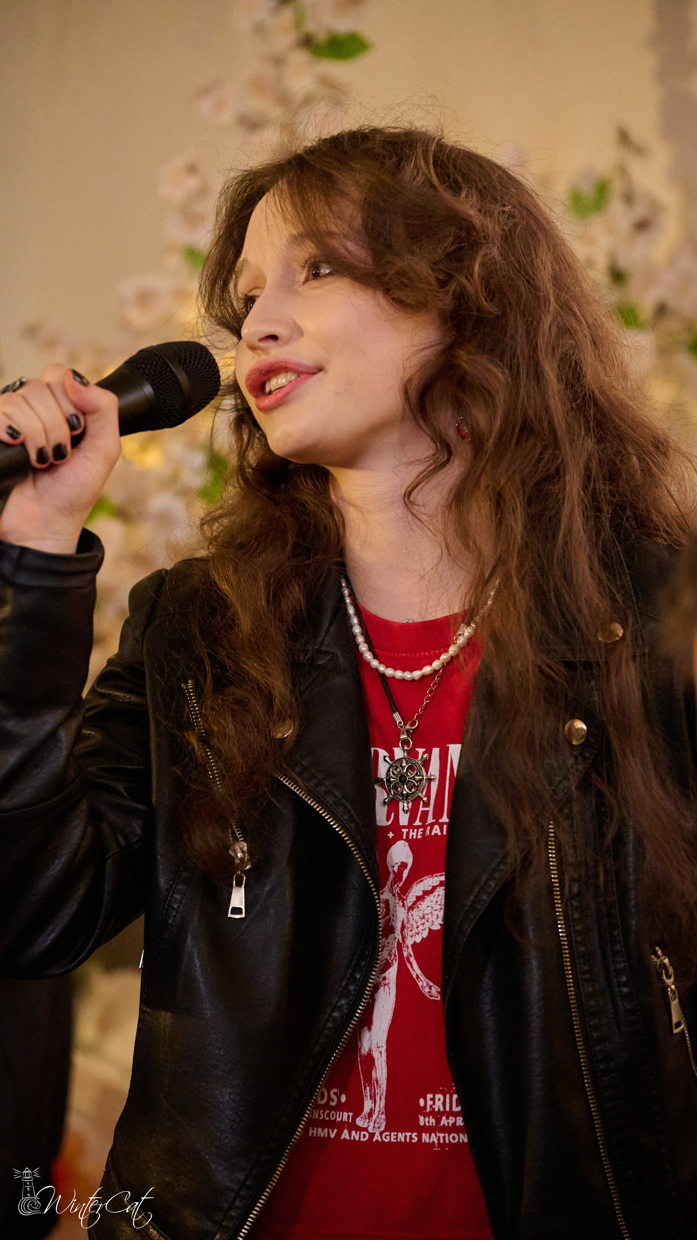 Тёплый Вечер (18.04.26 Чайка). Портретный и репортажный фотограф в Магадане Андрей Нефедов WinterCatPhoto