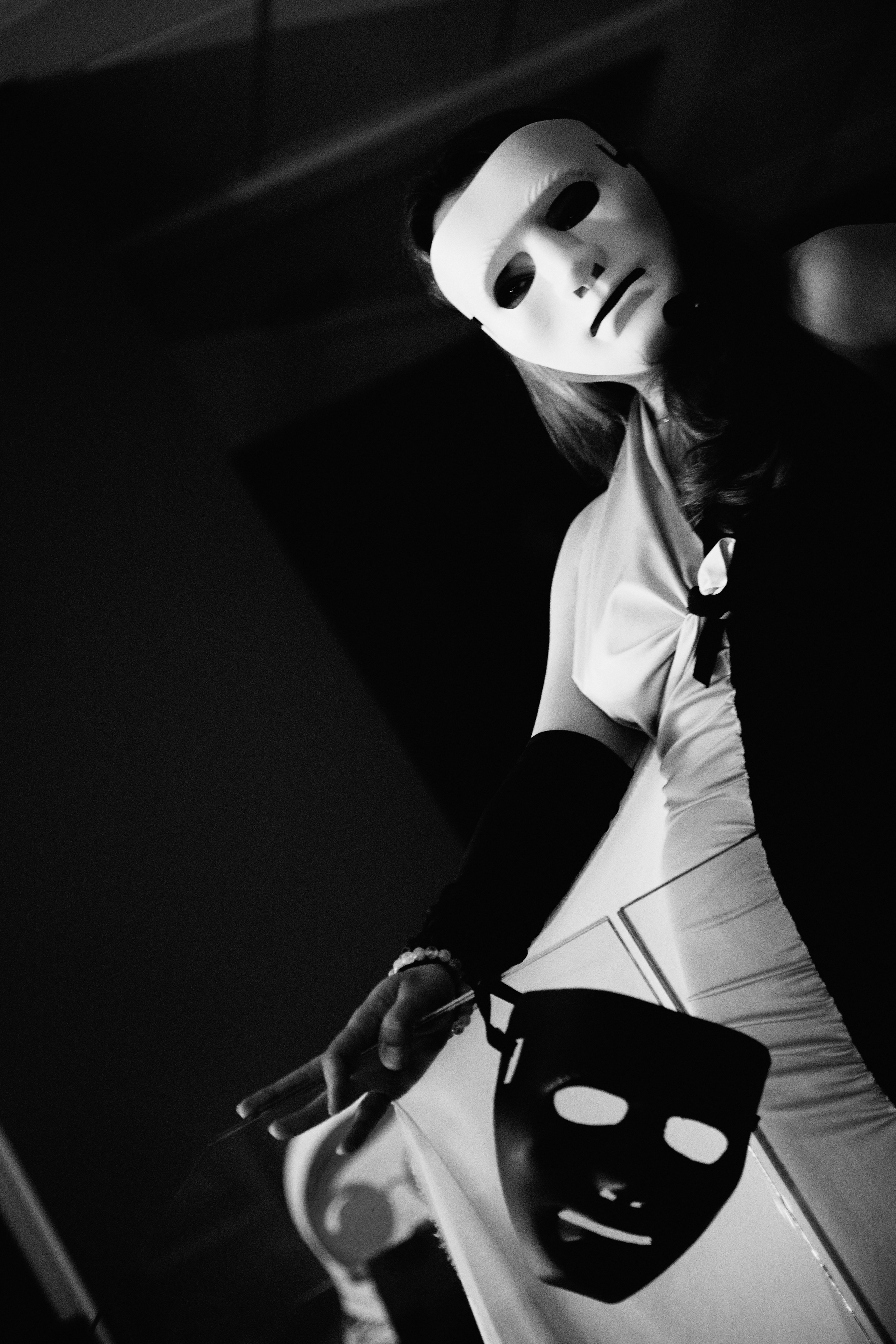 Иммерсивный спектакль в Винном клубе CHATEAU TAMAGNE 21.05. Свадебный репортажный фотограф краснодар максим дремов дрёмов фотосессия студия цена