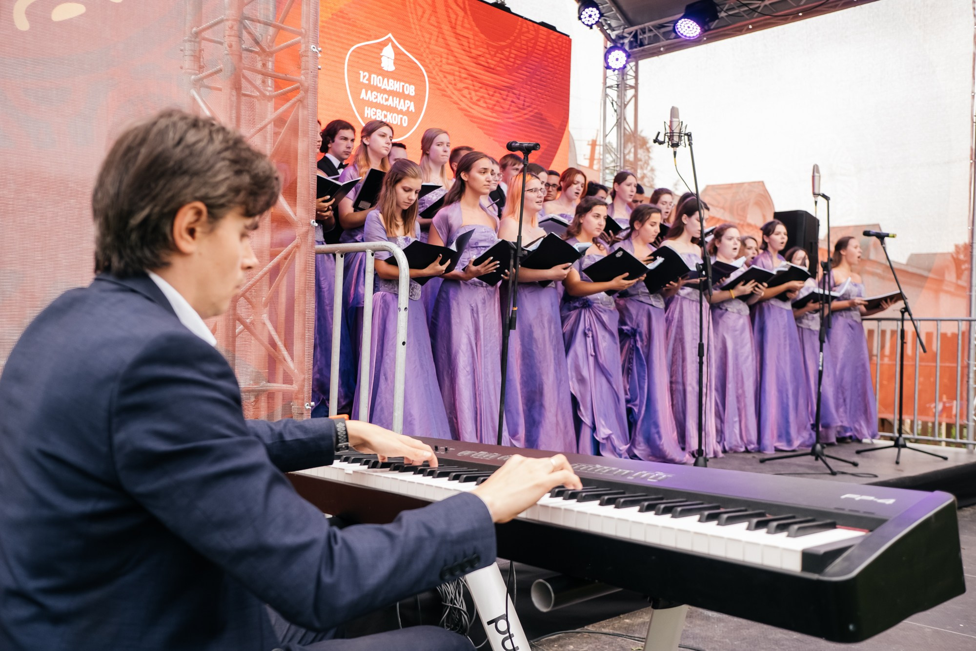 Всероссийский форум «12 подвигов Александра Невского» | Старая Ладога 2021. Репортажный фотограф в Санкт-Петербурге СПБ Алиса Ческидова на ваше мероприятие