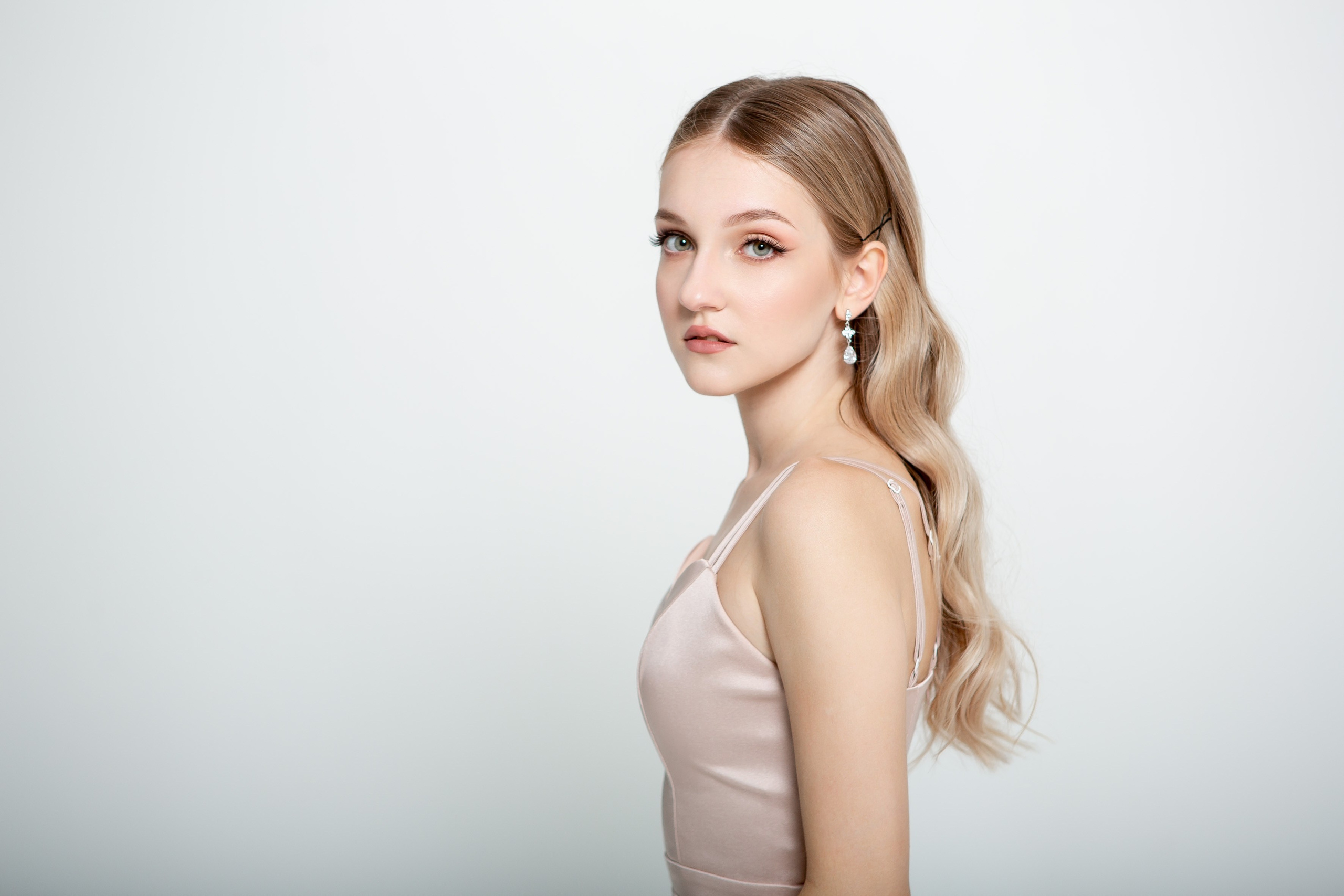 Выпускной девушки. Фотографии её и членов семьи. Свадебный и портретный Фотограф в Липецке Дмитрий Котюков