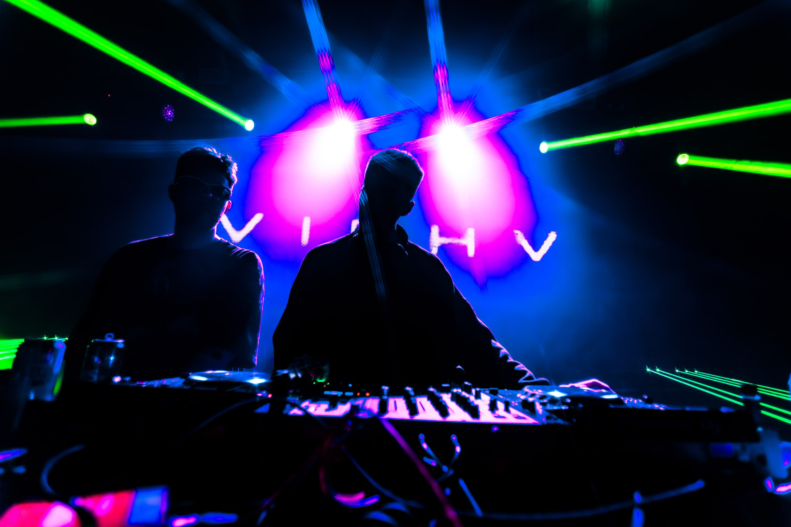 День первокурсника | Свобода. Репортажный фотограф Екатеринбург | Яркий, качественный репортаж | Концерты, клубы, репортаж, праздники, корпоративы