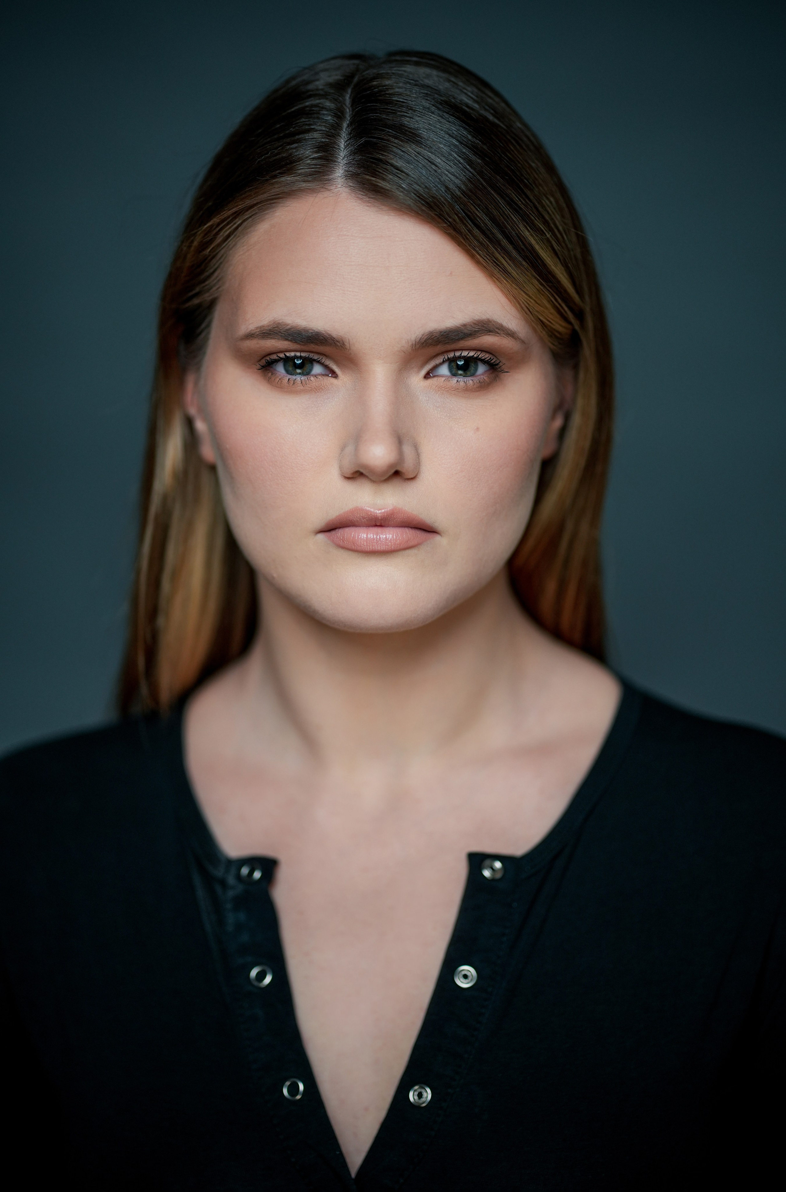 Актриса Алина Шацова. Портретная съемка в Москве, студийный фотограф Игорь Фомин
