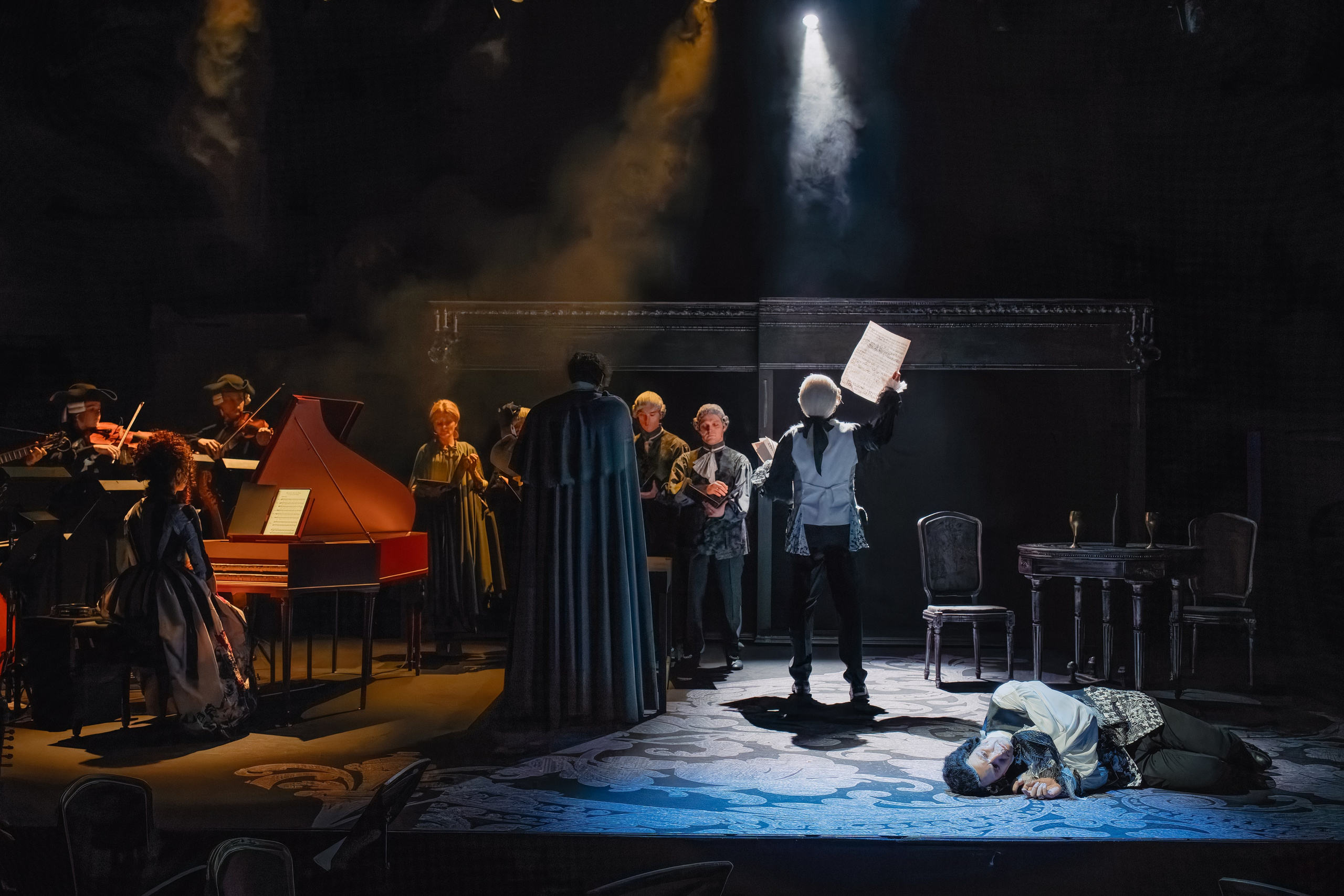 Театр Терезы Дуровой: Моцарт и Сальери. Сайт фотографа Сергея Абрамова