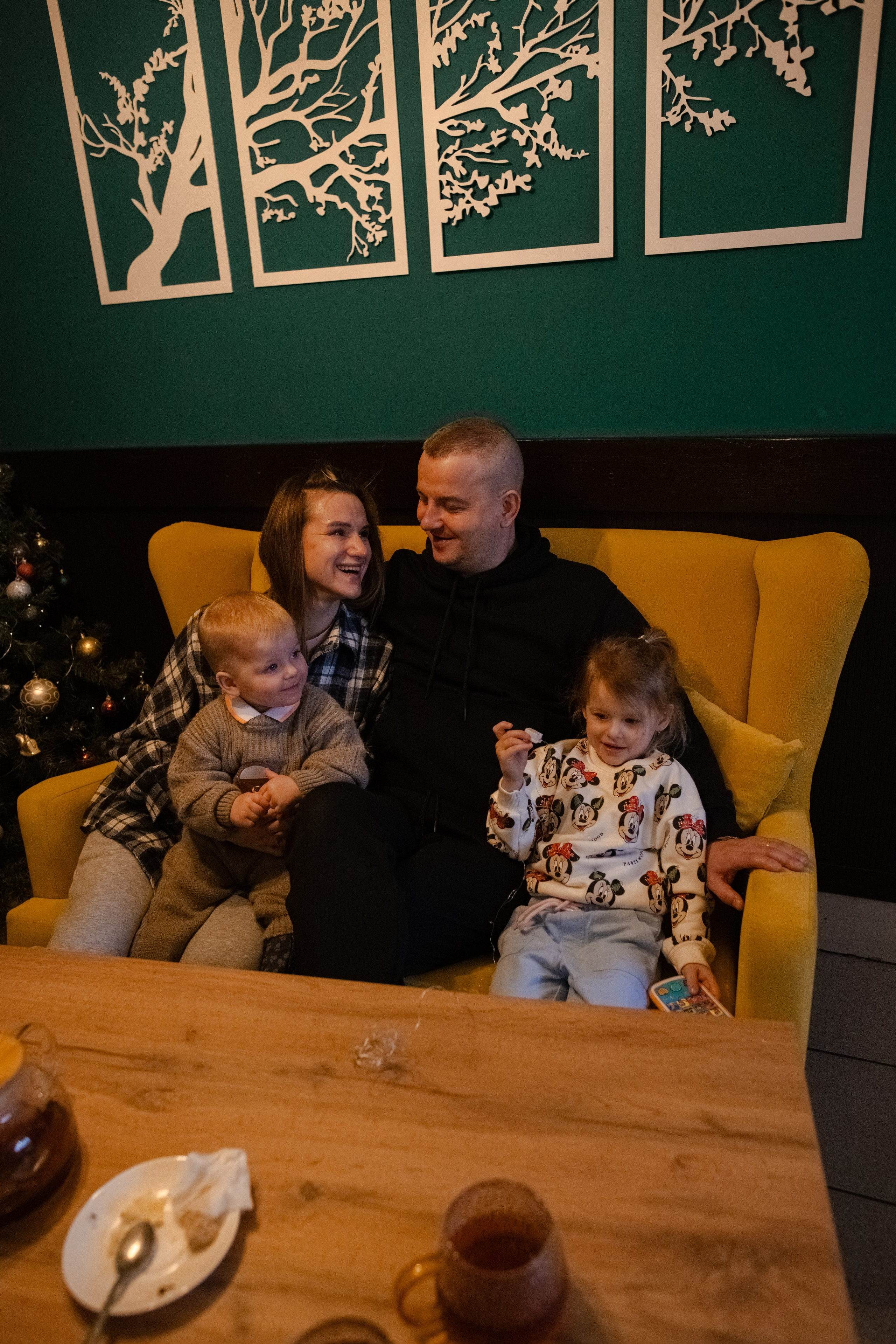 Семейное утро в кафе. Фотограф в Шатуре Оксана Осьмакова