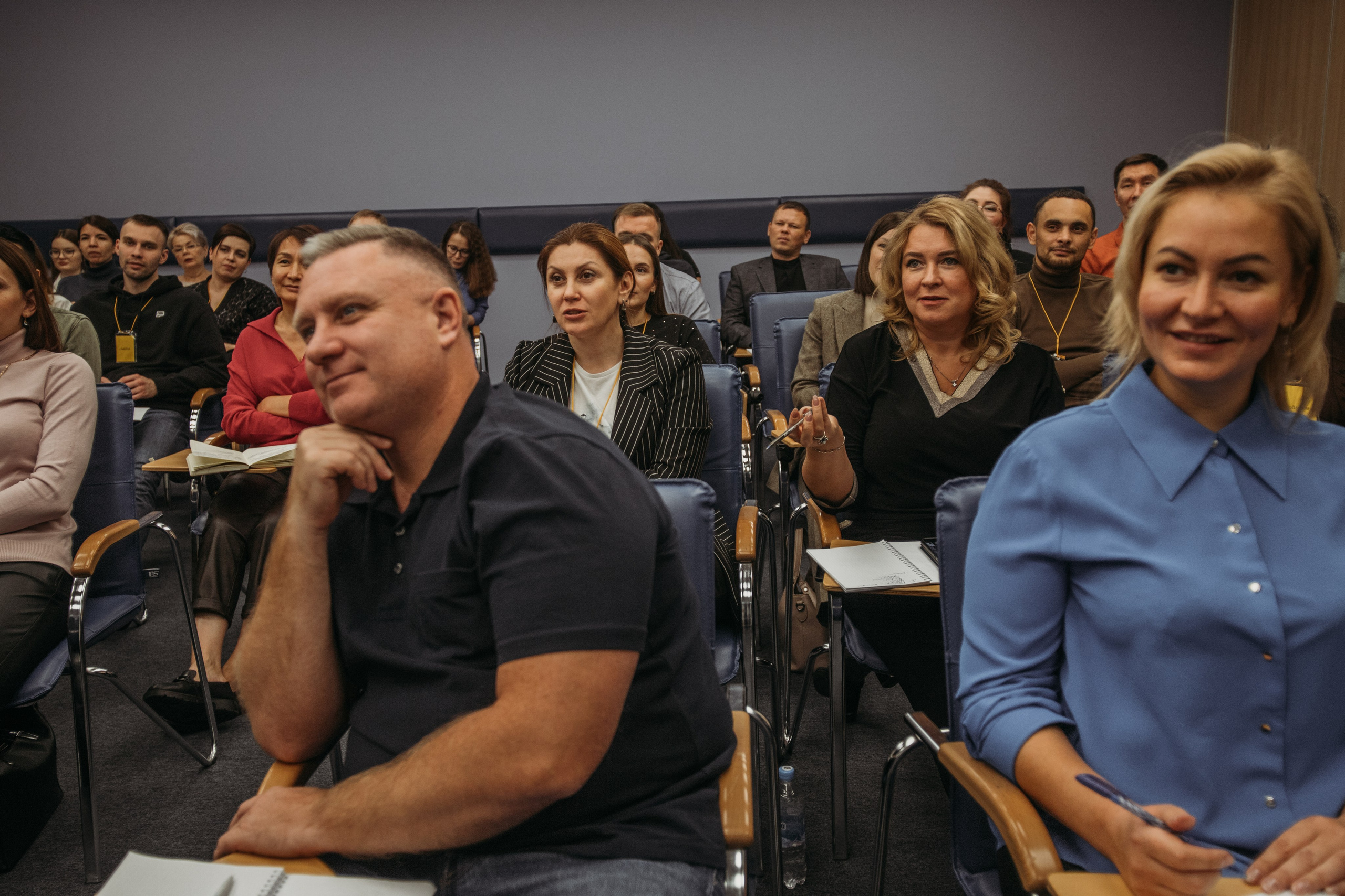 Тренинг по НЛП технологиям Михаила Пелехатого. Венера Гайн. Репортажный фотограф  Тюмень. Обучение фотографии с 0