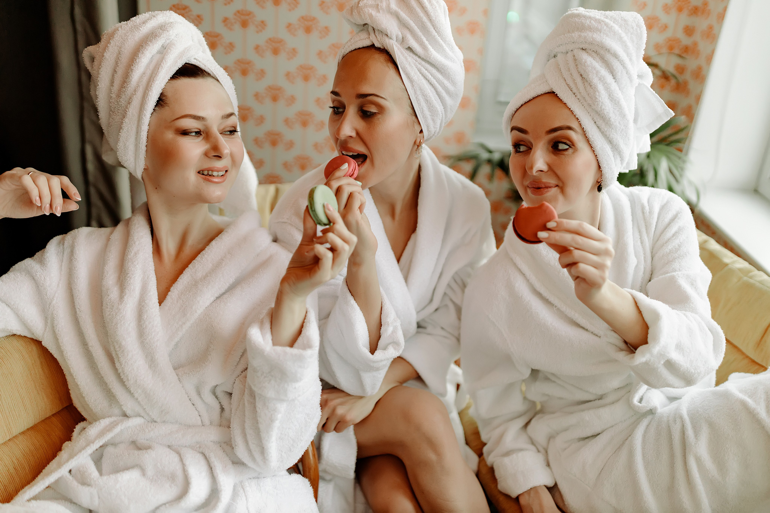 Вкусный девичник в отеле. Фотограф в Санкт-Петербурге Знаменская Ирина