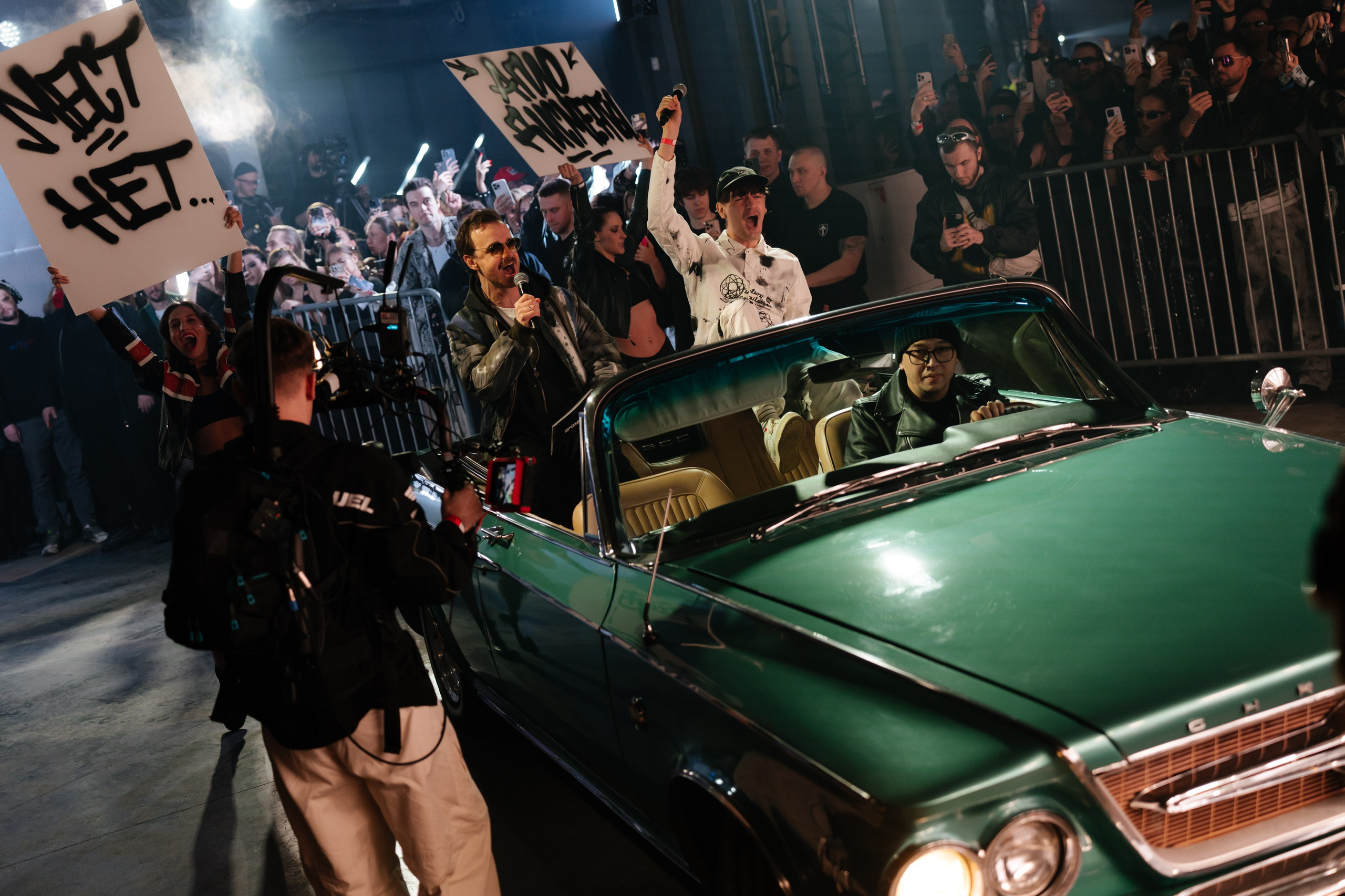 TOP100 AWARDS / 2025. Свадебный фотограф в Москве Евгений Рыжов