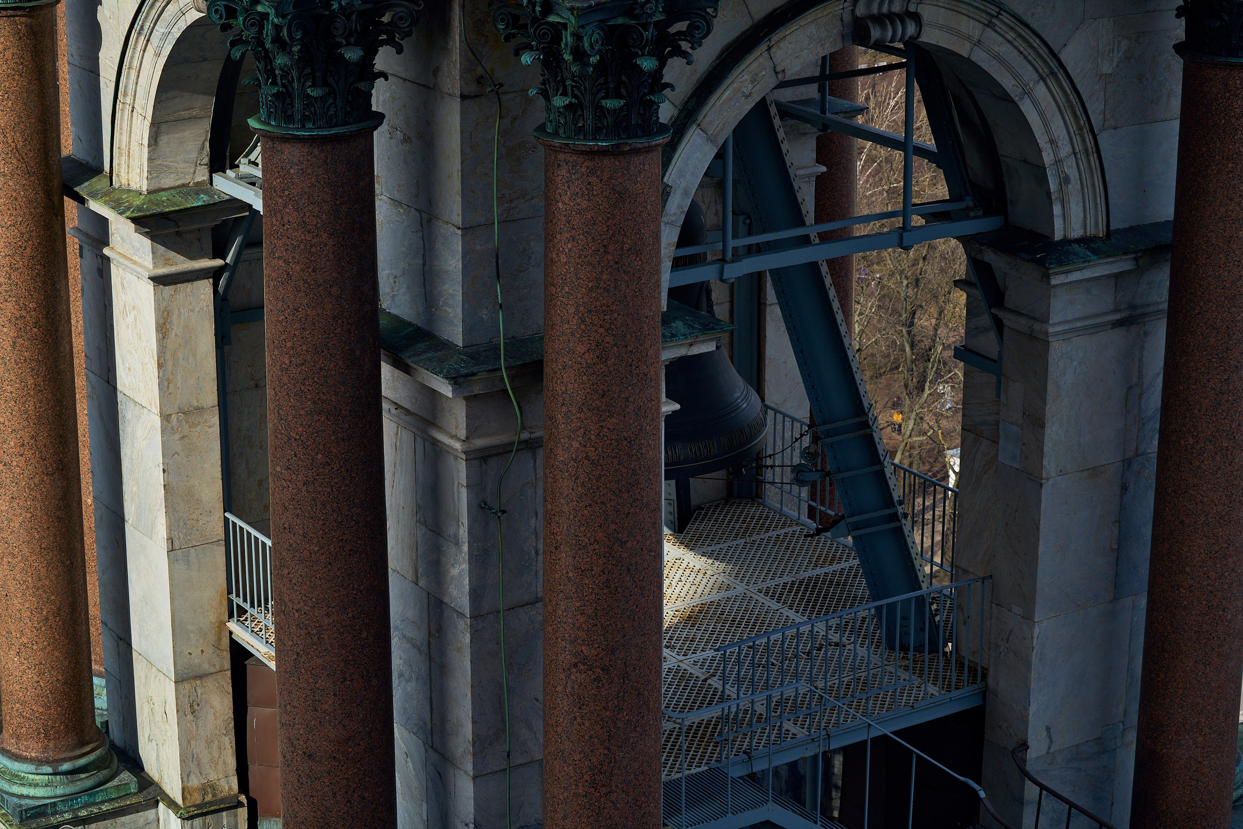 Колоннада Исаакиевского собора