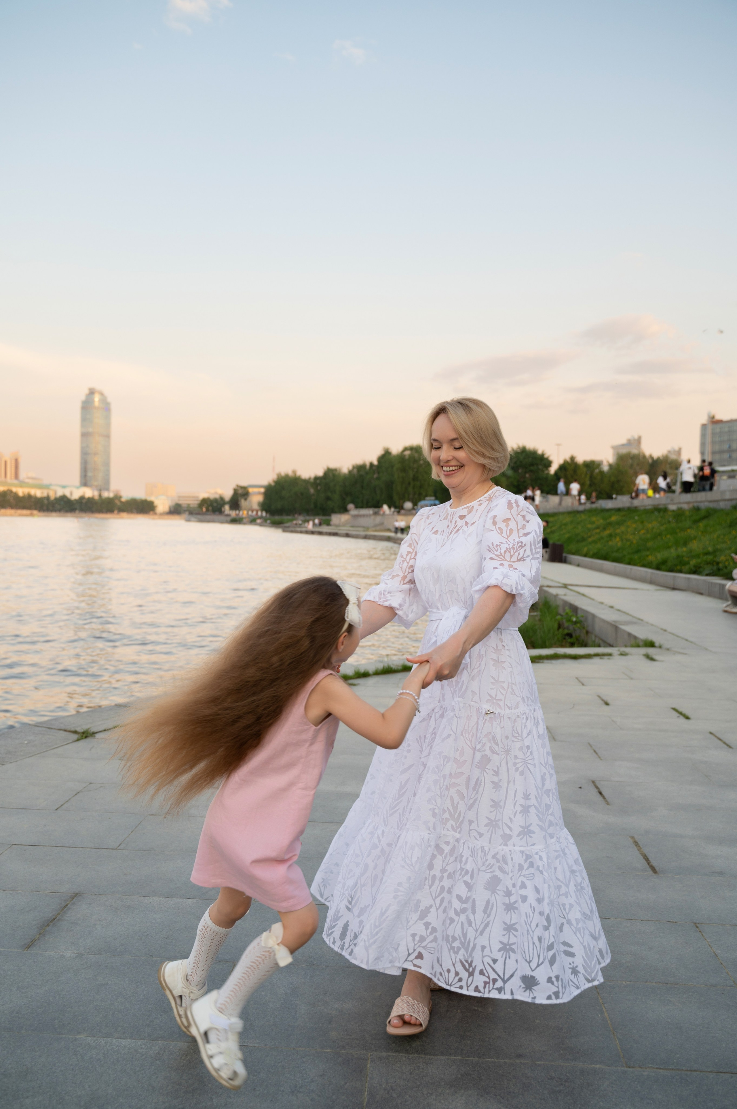 Семья Негодяевых. Елена Задорина