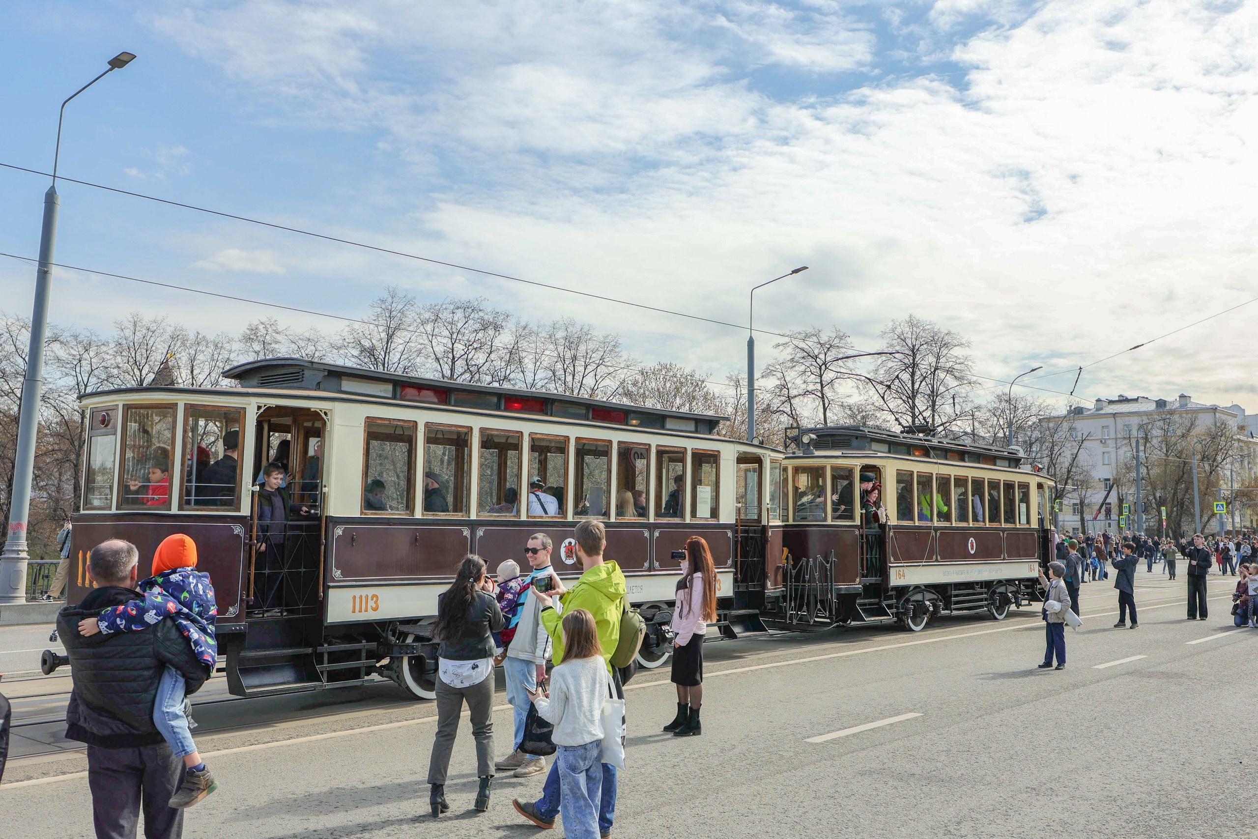 Парад трамваев. Репортажный, архитектурный, театральный и файн-арт фотограф Лена Мельникова в Москве