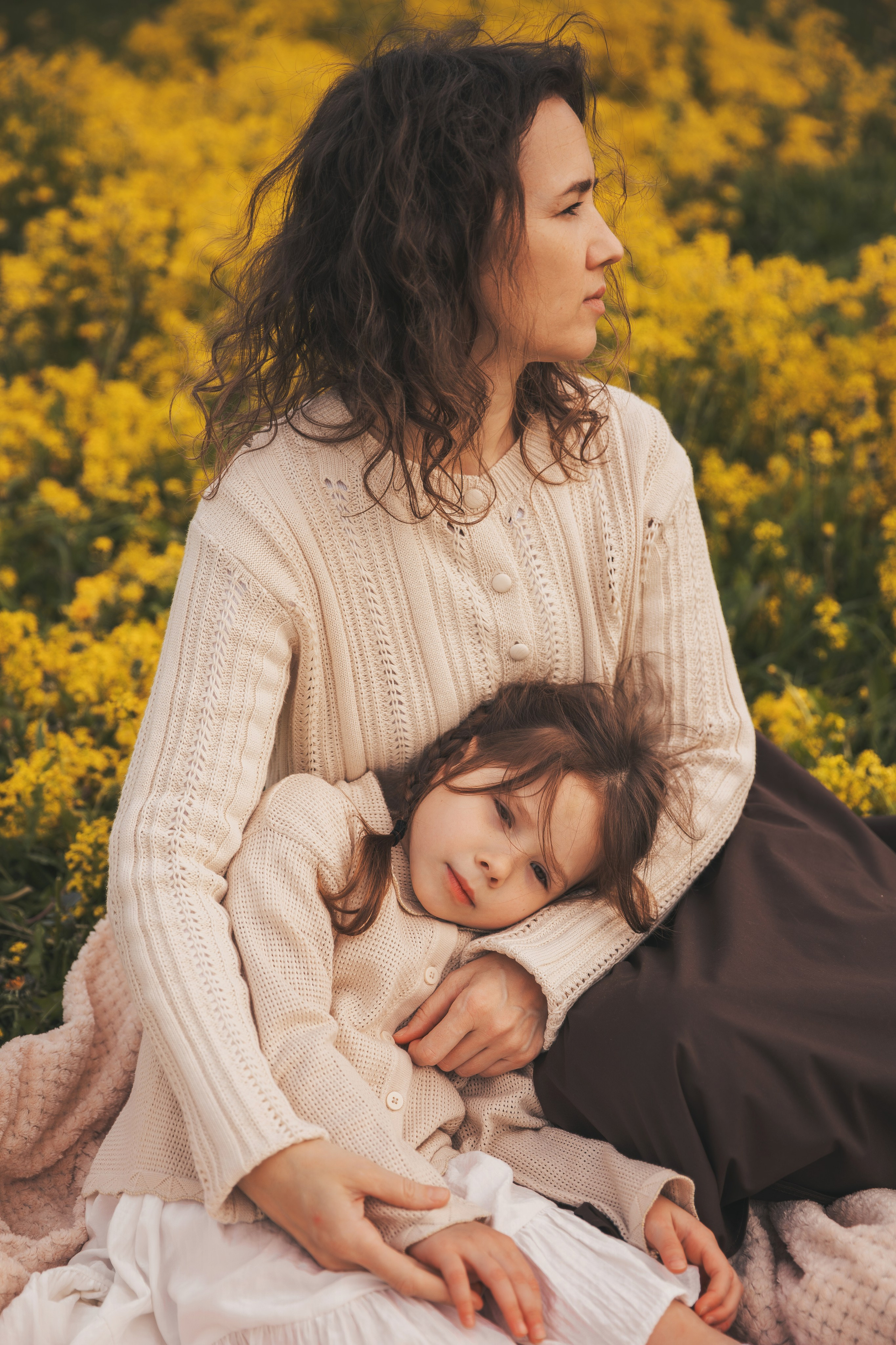 Фотосессия мамы с детьми в парке. Семейный и женский фотограф в Москве Надежда Воробьева