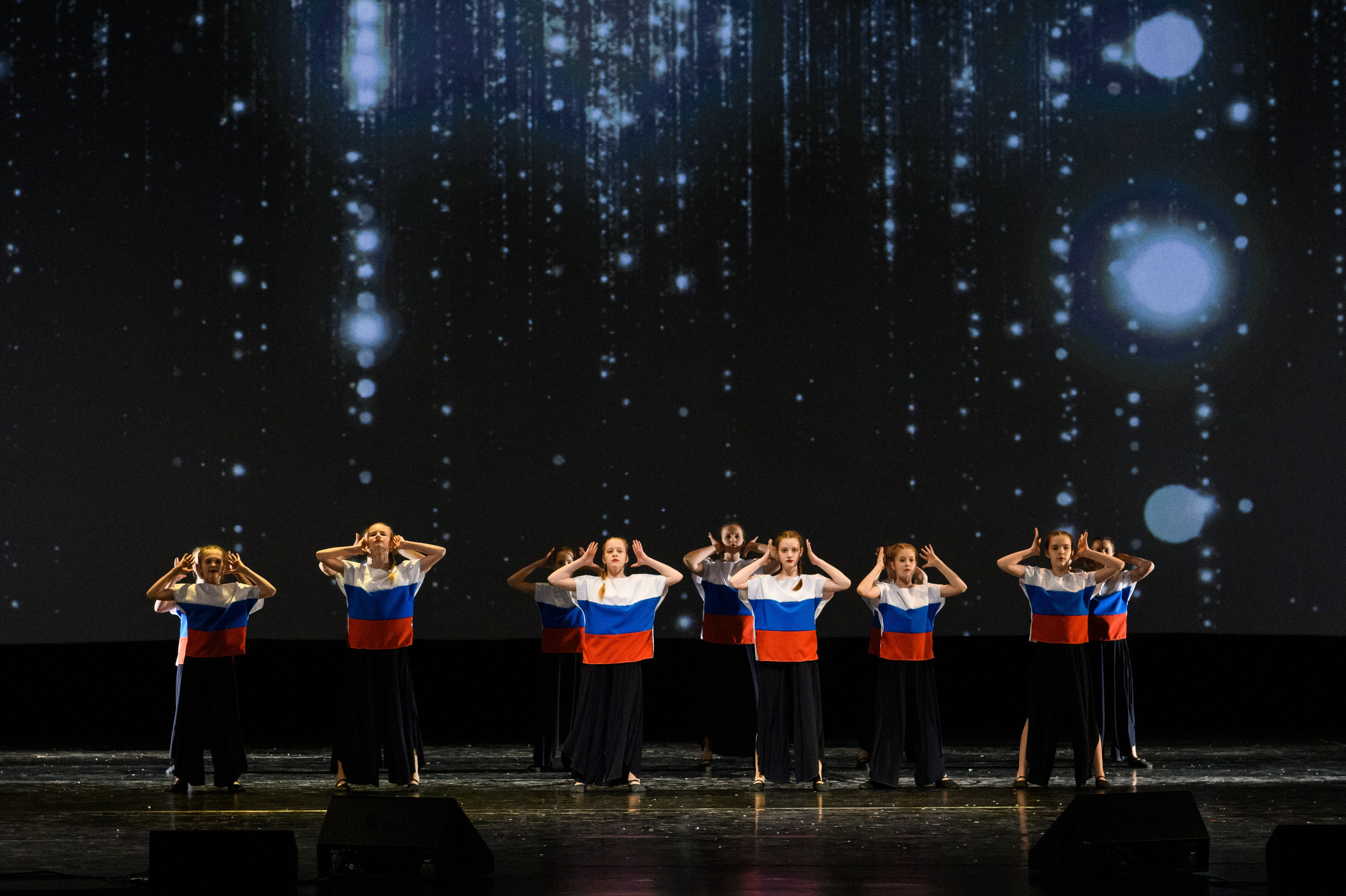 23 апреля, часть 2, БКЗ Октябрьский, г. Санкт-Петербург. Золотое яблочко