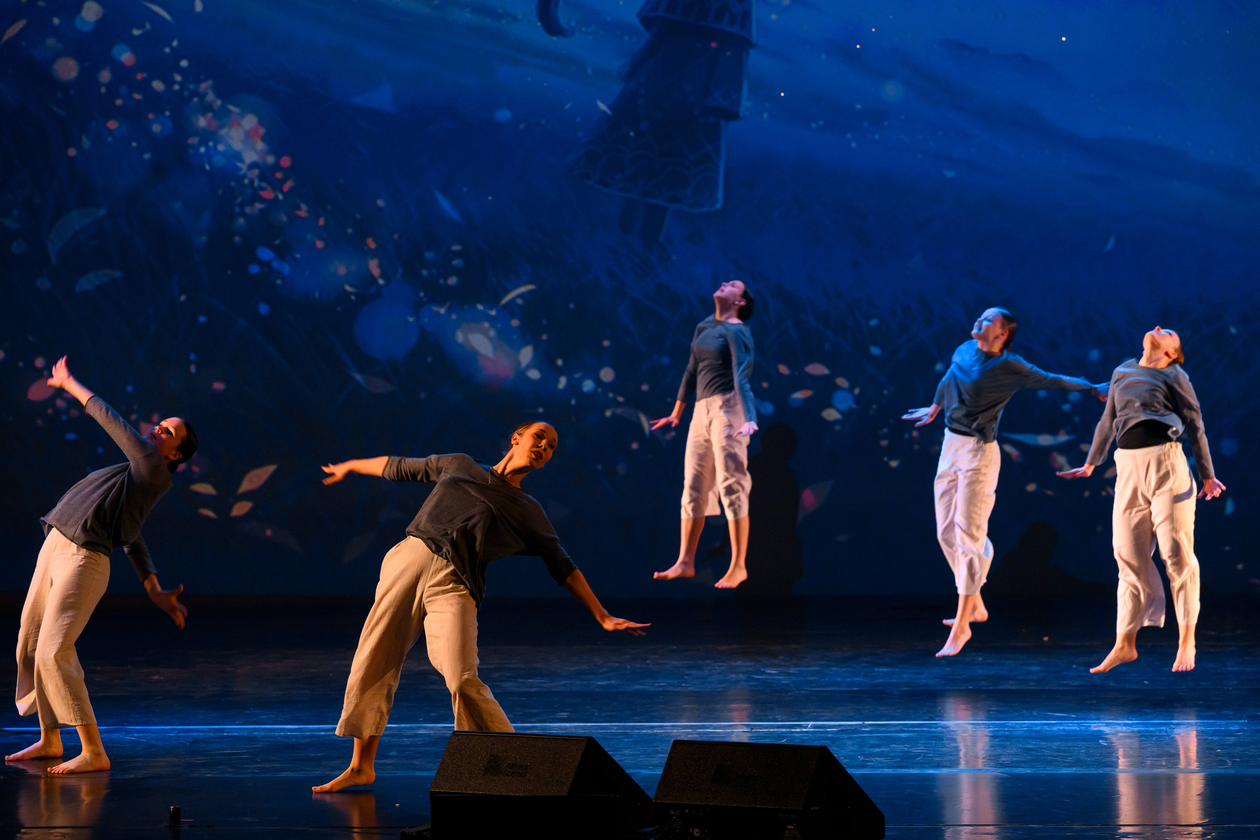 23 апреля, часть 1, БКЗ Октябрьский, г. Санкт-Петербург. Золотое яблочко