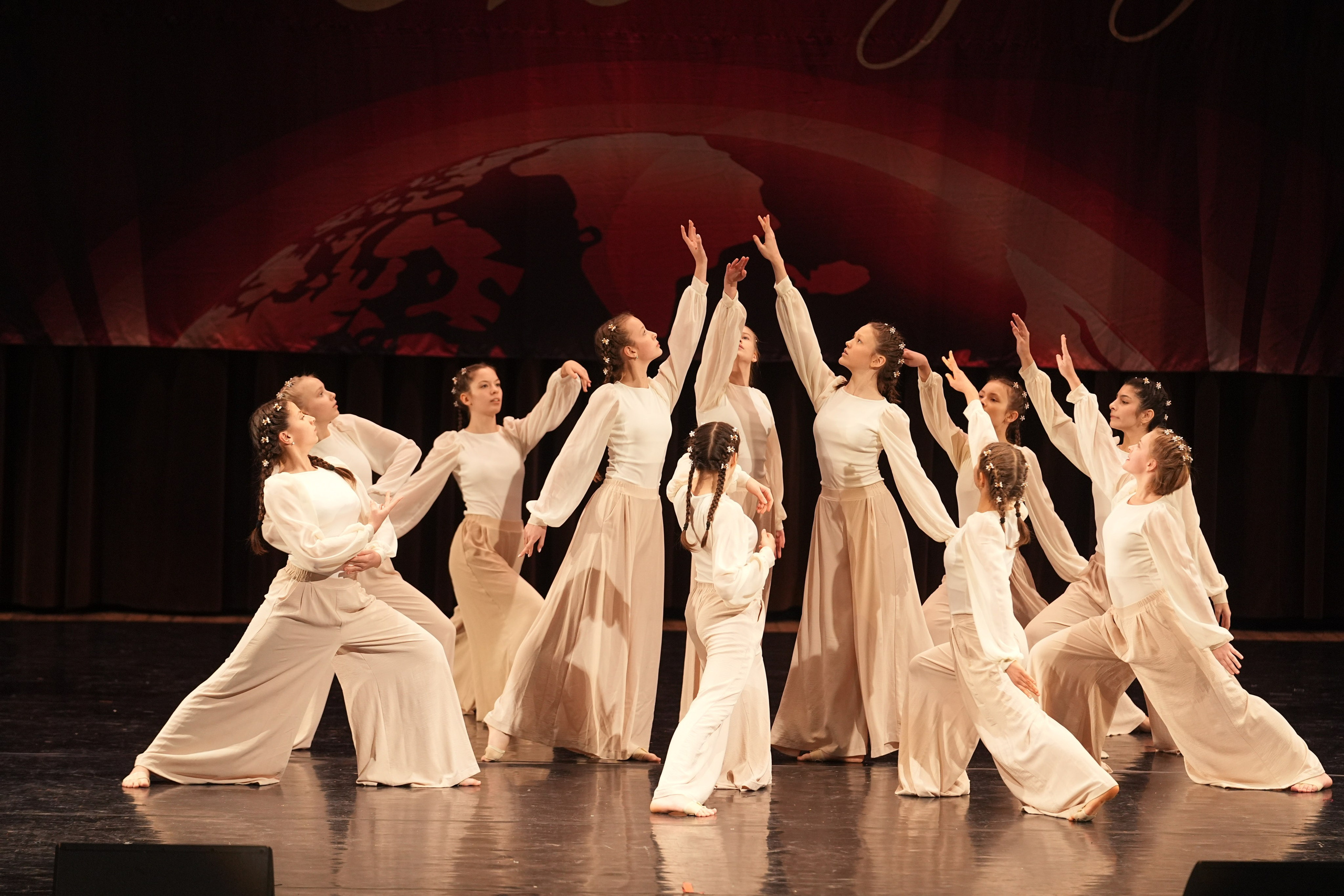 7 декабря, блок 3, г. Москва. Золотое яблочко