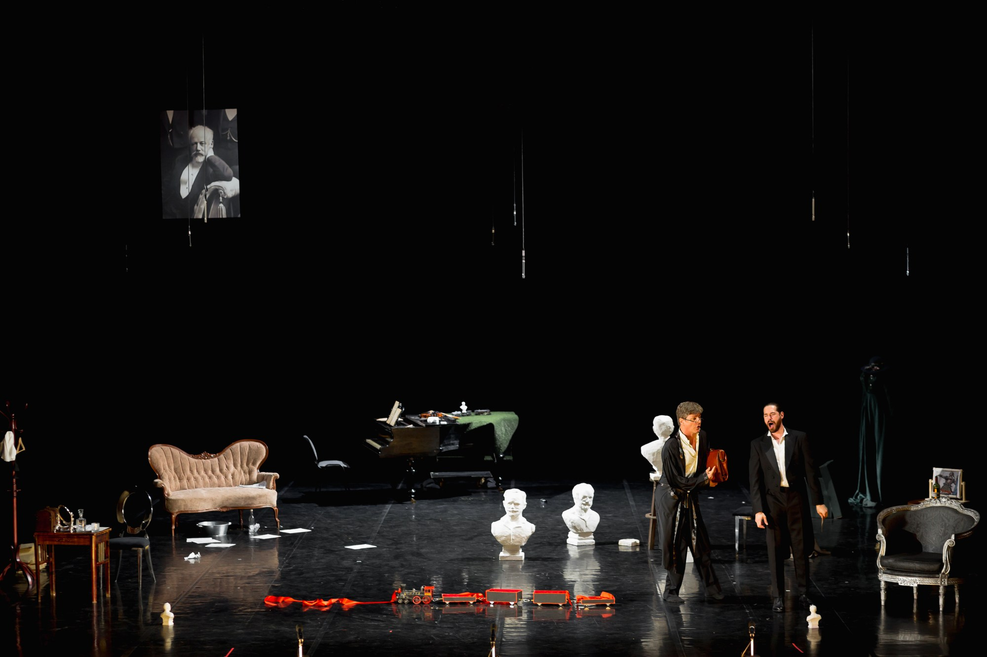 Спектакль Приглушенные голоса в Театре Эрмитажа (+репетиция). Семейный и портретный фотограф в Санкт-Петербурге Андрей Воробьев