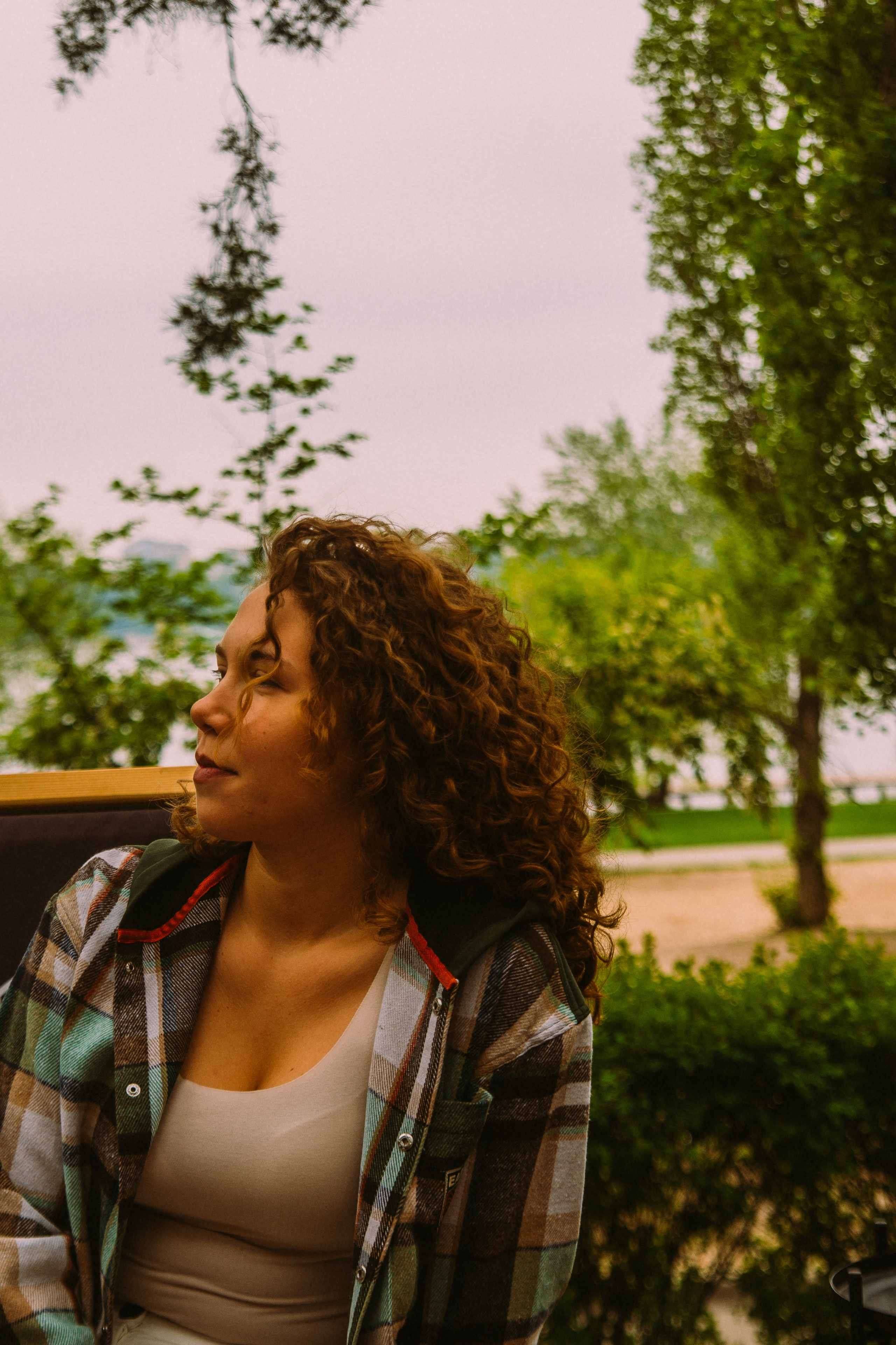 Фотосессия девушки в парке. Семейный, детский фотограф в Минске Вероника Гапоненко