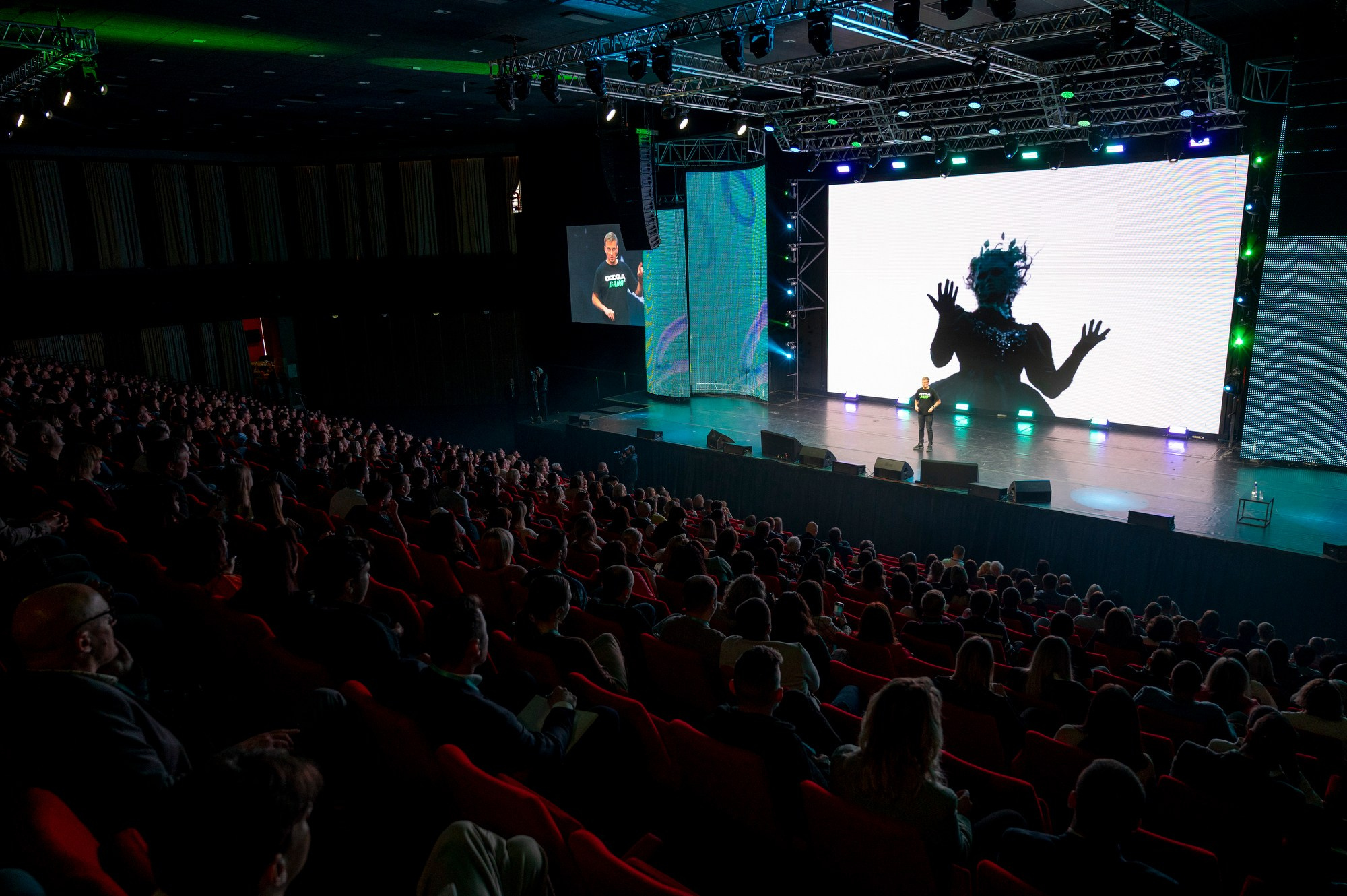 Сбер Бизнес Фест 2025. Фотограф для бизнеса Антон Горин