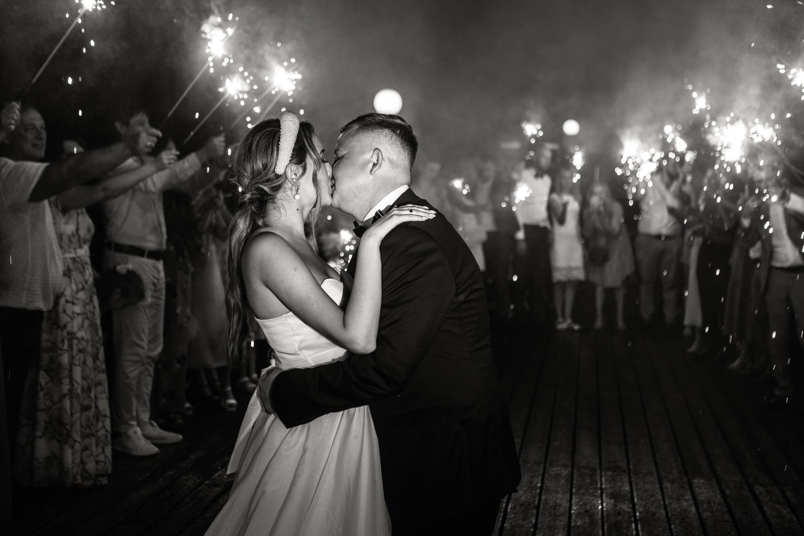 Свадебный фотограф Уфа — Руслан ГабдлисламовЖивые эмоции, красивые кадры, воспоминания на всю жизнь.Работаю по всей Республике Башкортоста. Свадебный фотограф Уфа Руслан Габдлисламов