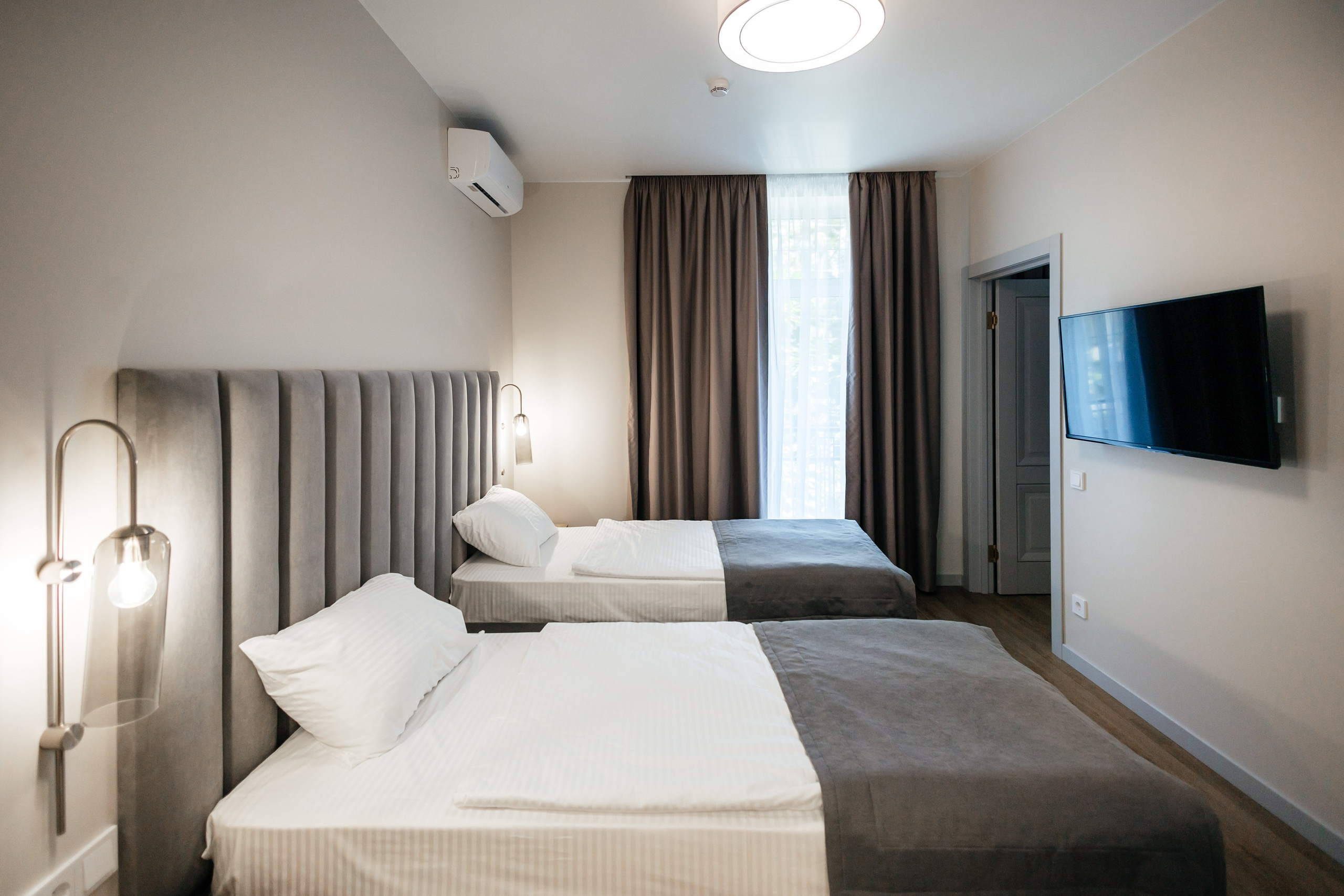 Дзержинского 32. Самый свадебный фотограф