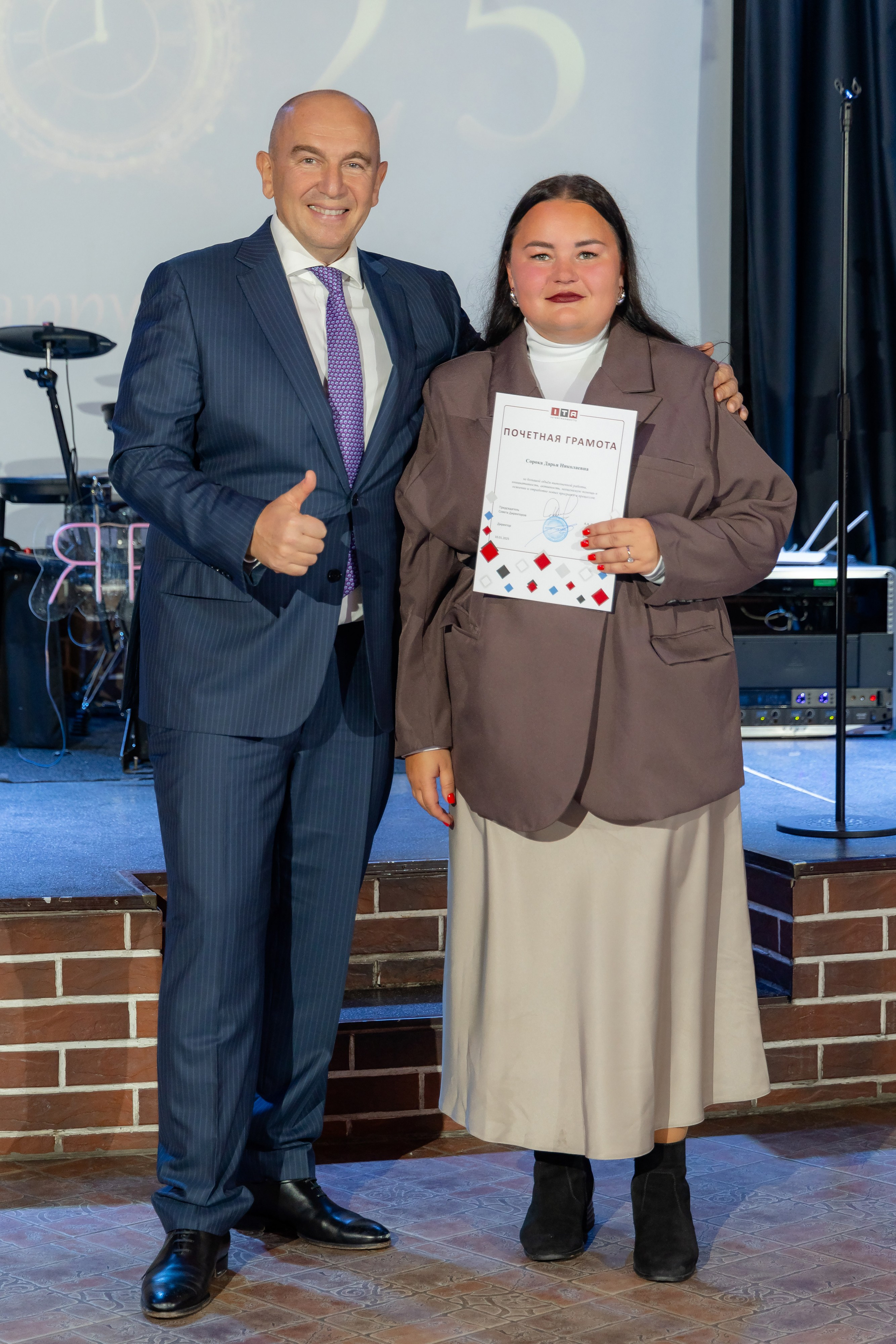 Корпоративная новогодняя съемка для логистической компании ИТА. Свадебный фотограф в Минске/Беларуси Сергей Спиридонов