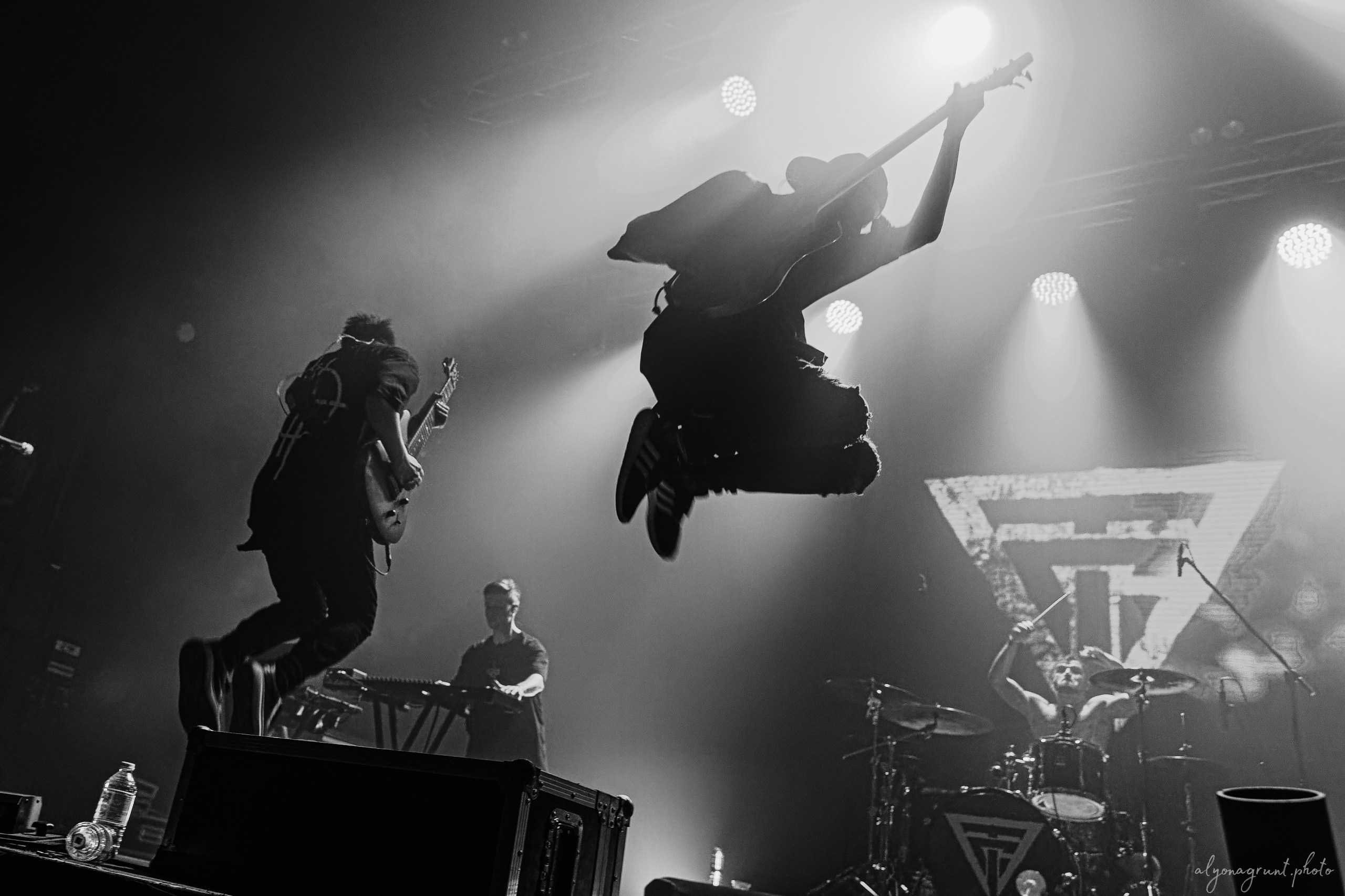 Концерт группы ТАйМСКВЕР, фоторепортаж СПб, Sound, 17.05.2025. Алена Адрианова: фотограф в Санкт-Петербурге